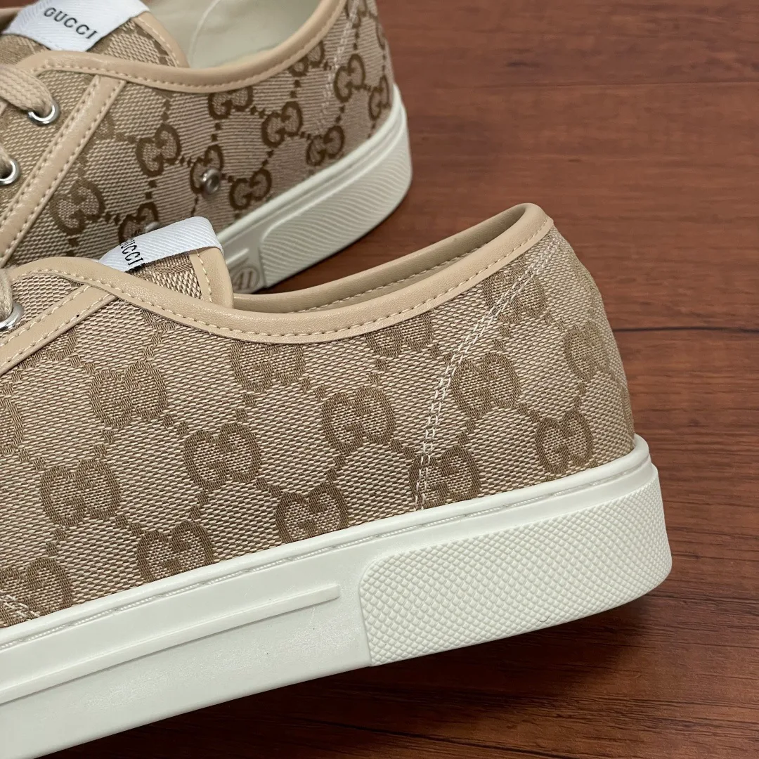 Кеды Женские Gucci 12672544