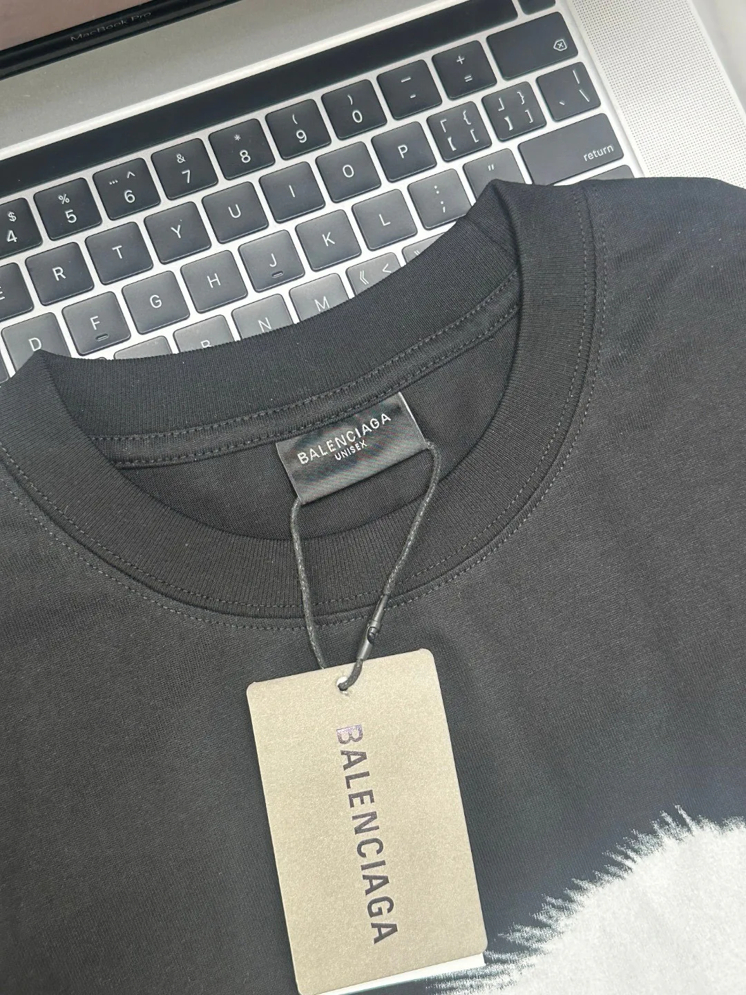 Футболки Женские Balenciaga 12675