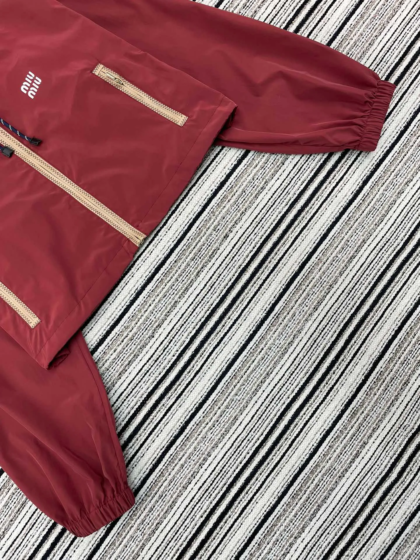 Куртки И Пуховики Женские Miu Miu 10214466