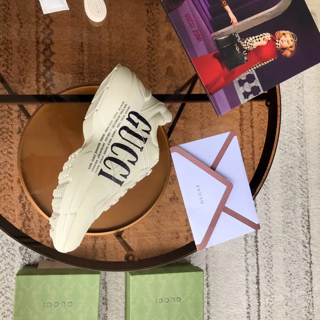 Кроссовки Женские Gucci 21911