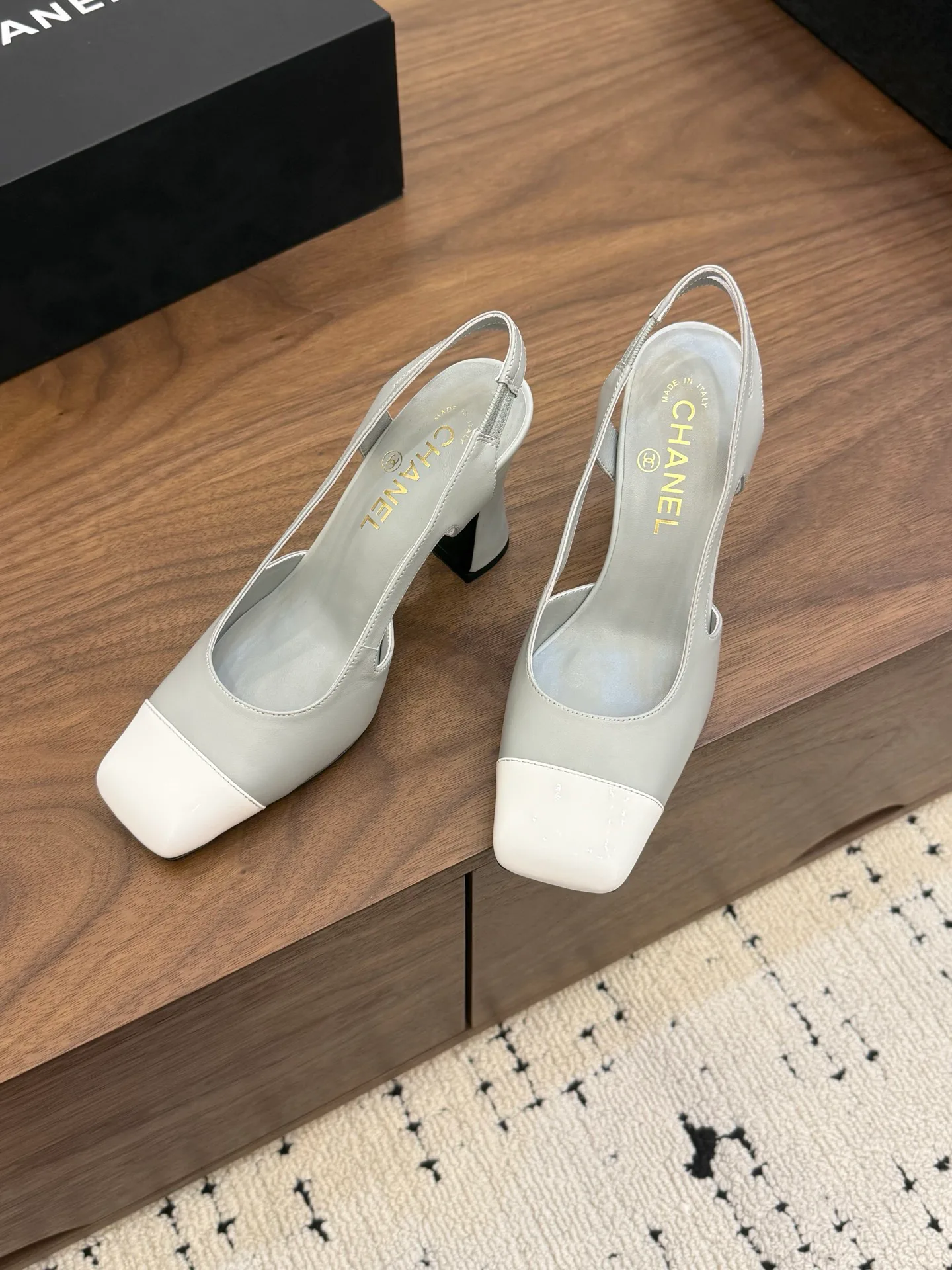 Туфли Женские Chanel 13230709