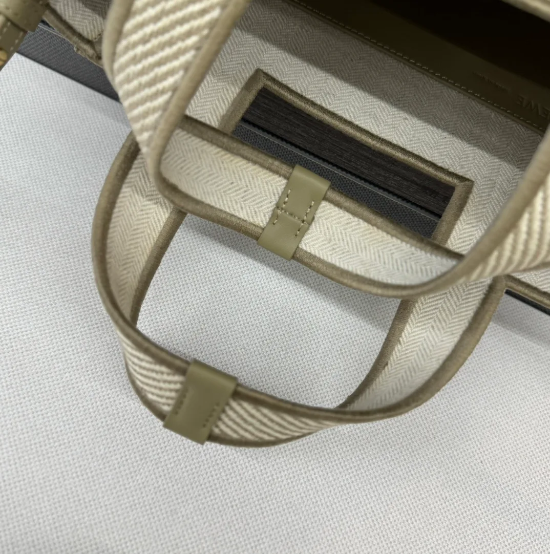 Классические Сумки Женские Loewe 6447975