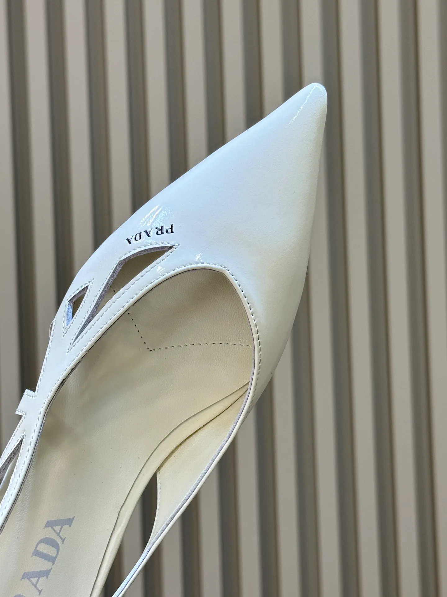 Туфли Женские Prada 17978443