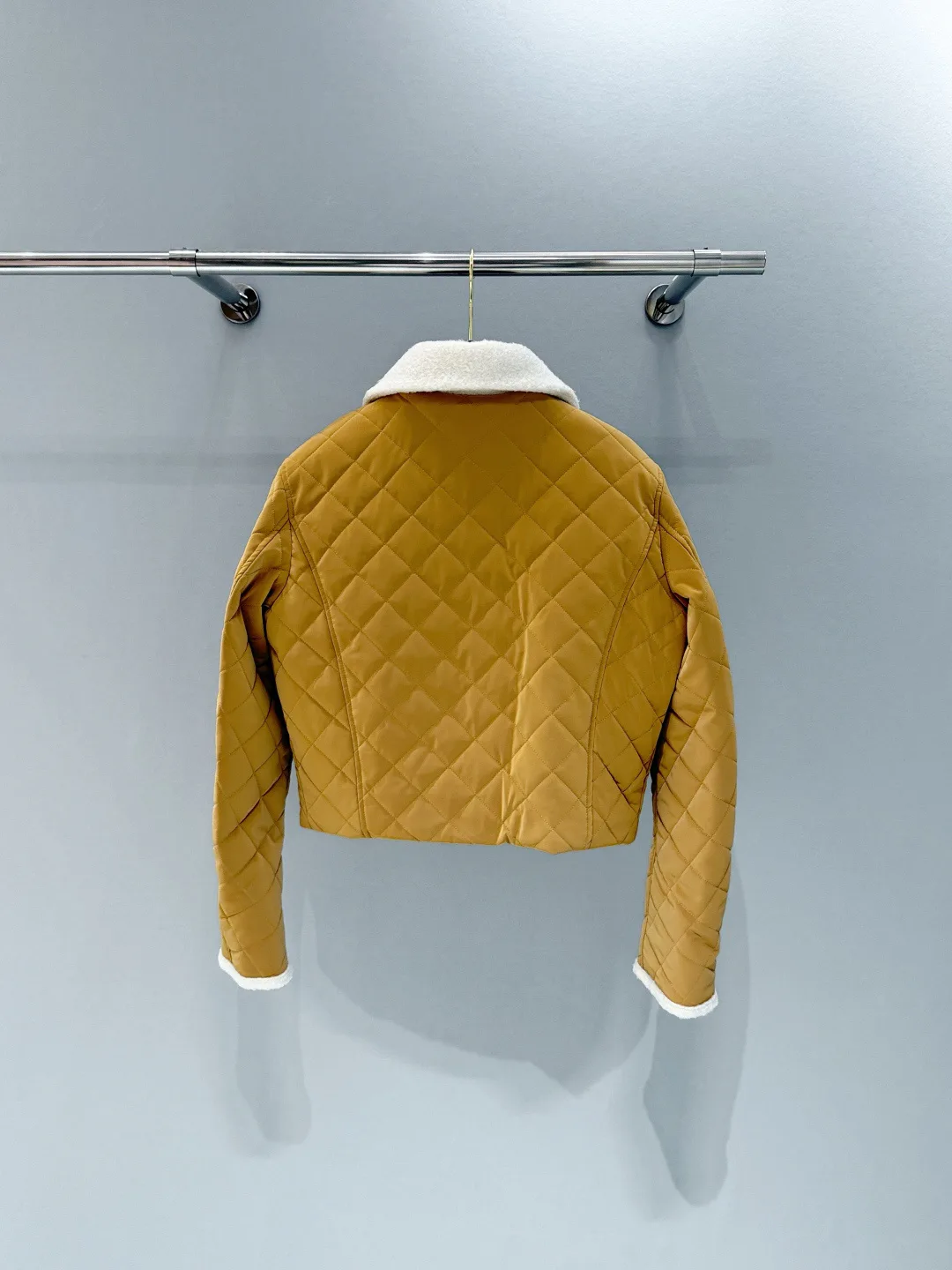 Куртки И Пуховики Женские Chanel 434364