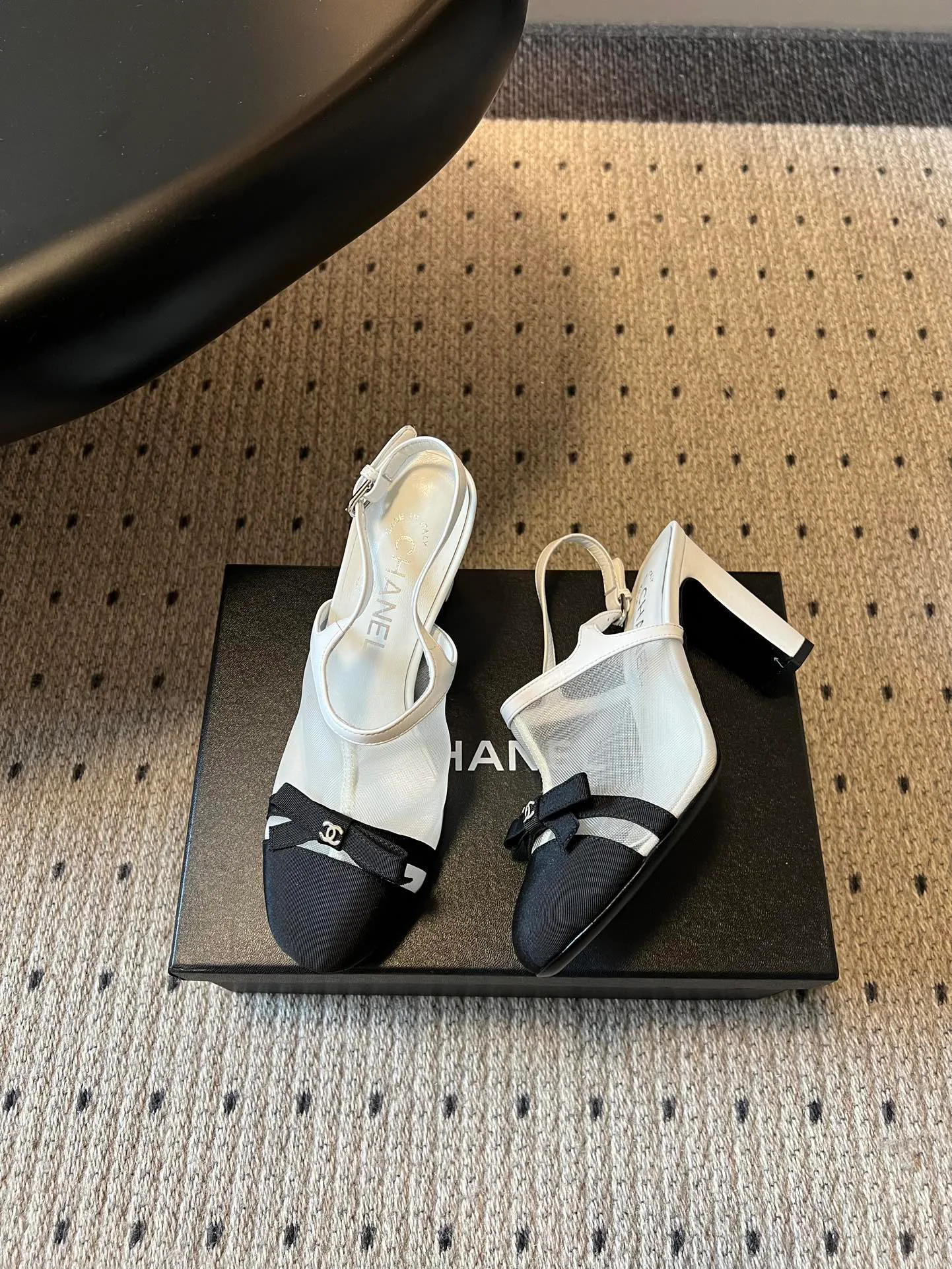Босоножки Женские Chanel 11685409