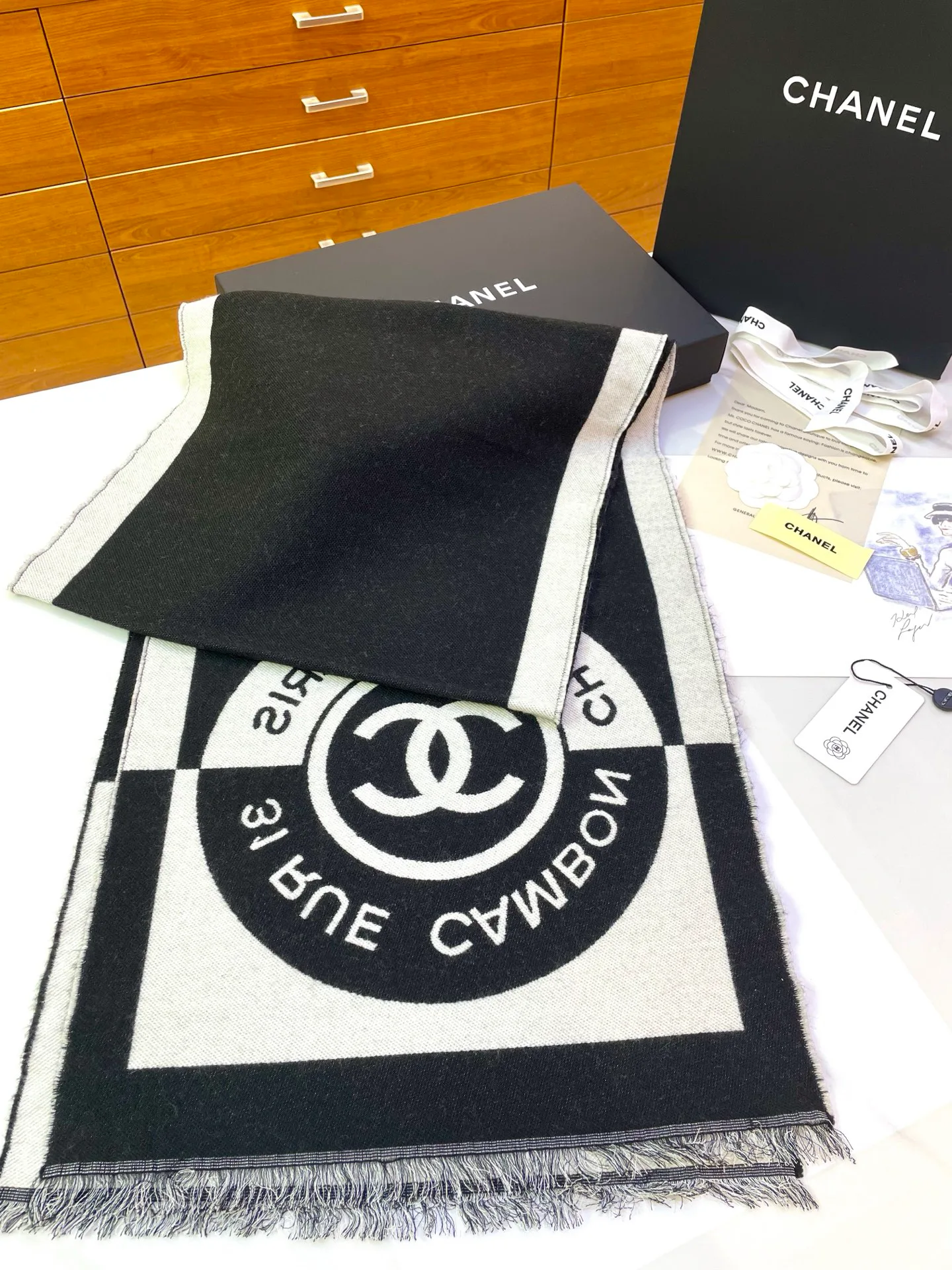 Шарфы Chanel 76808