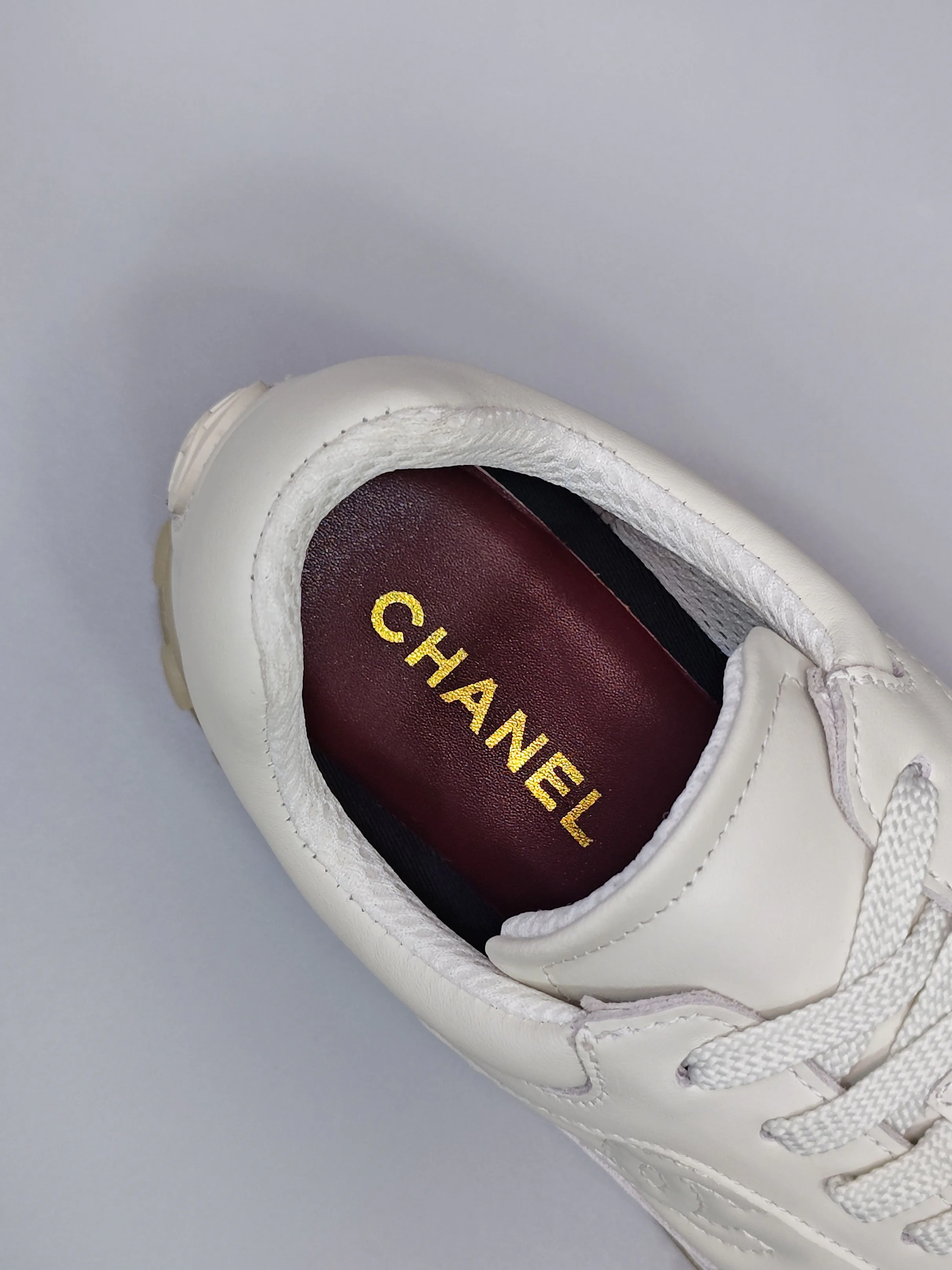 Кроссовки Женские Chanel 18760820