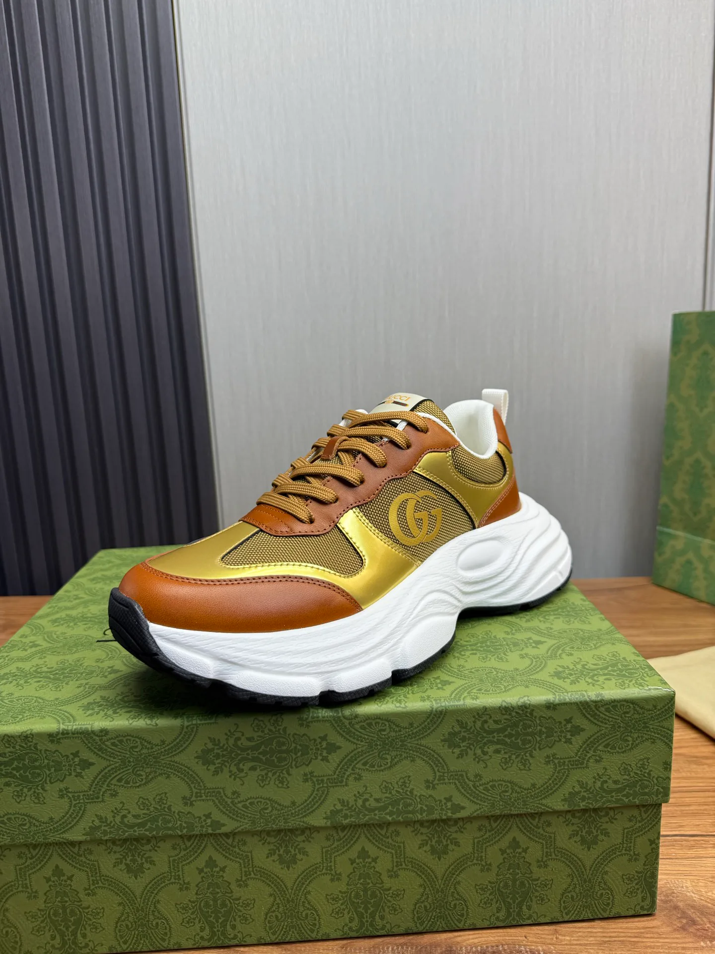 Кроссовки Мужские Gucci 48031