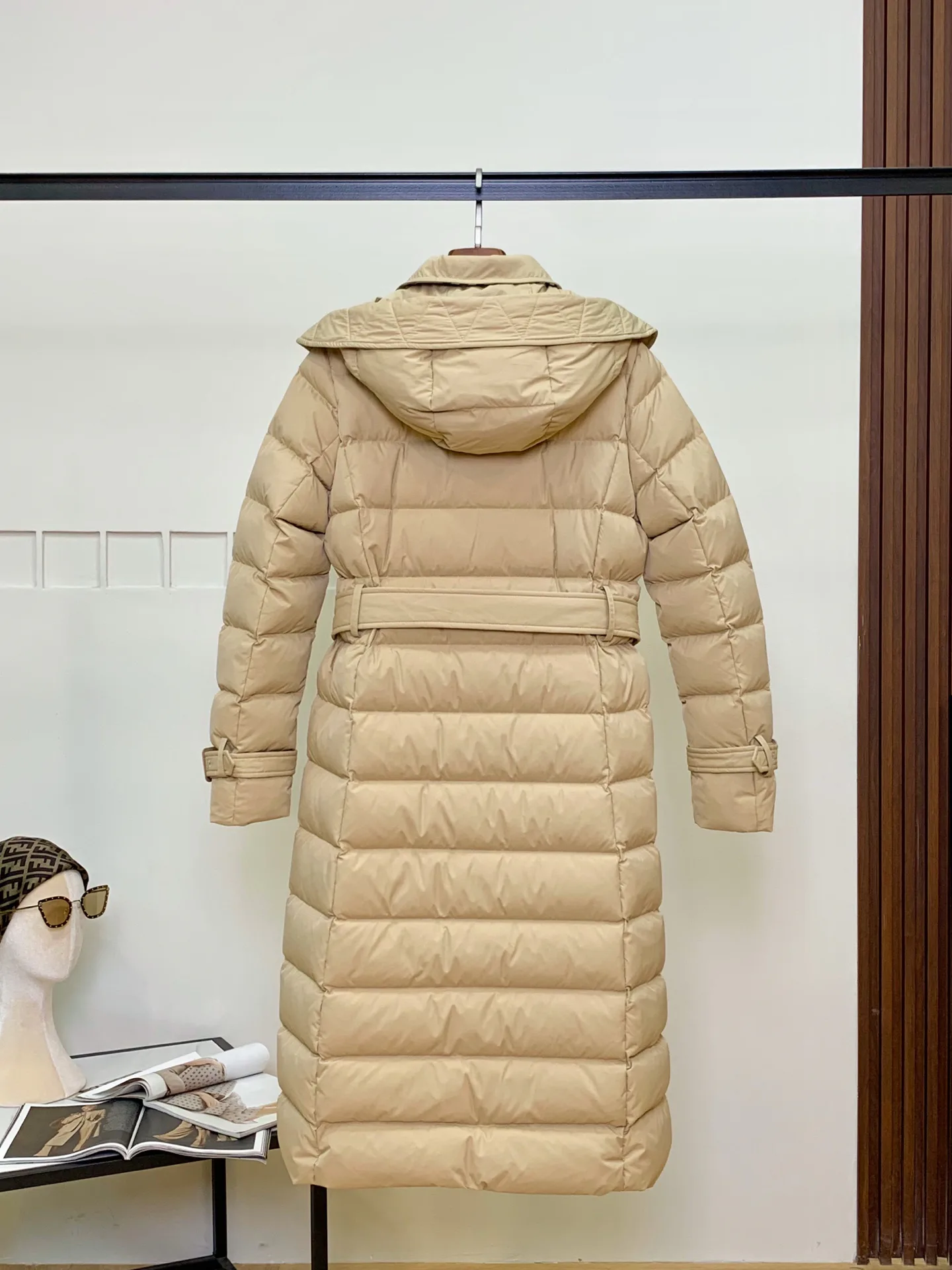 Куртки И Пуховики Женские Burberry 18741878