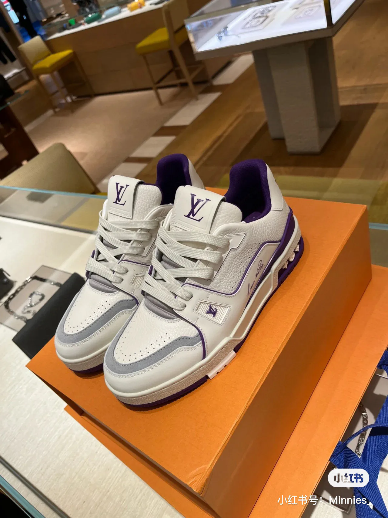 Кроссовки Мужские Louis Vuitton 3640