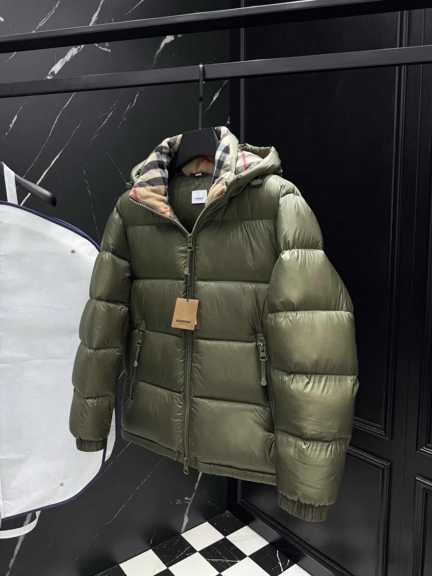 Куртки И Пуховики Мужские Burberry 1004043