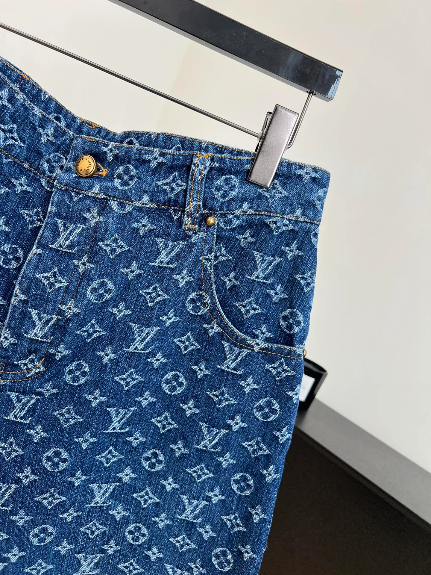 Шорты Мужские Louis Vuitton 10237137