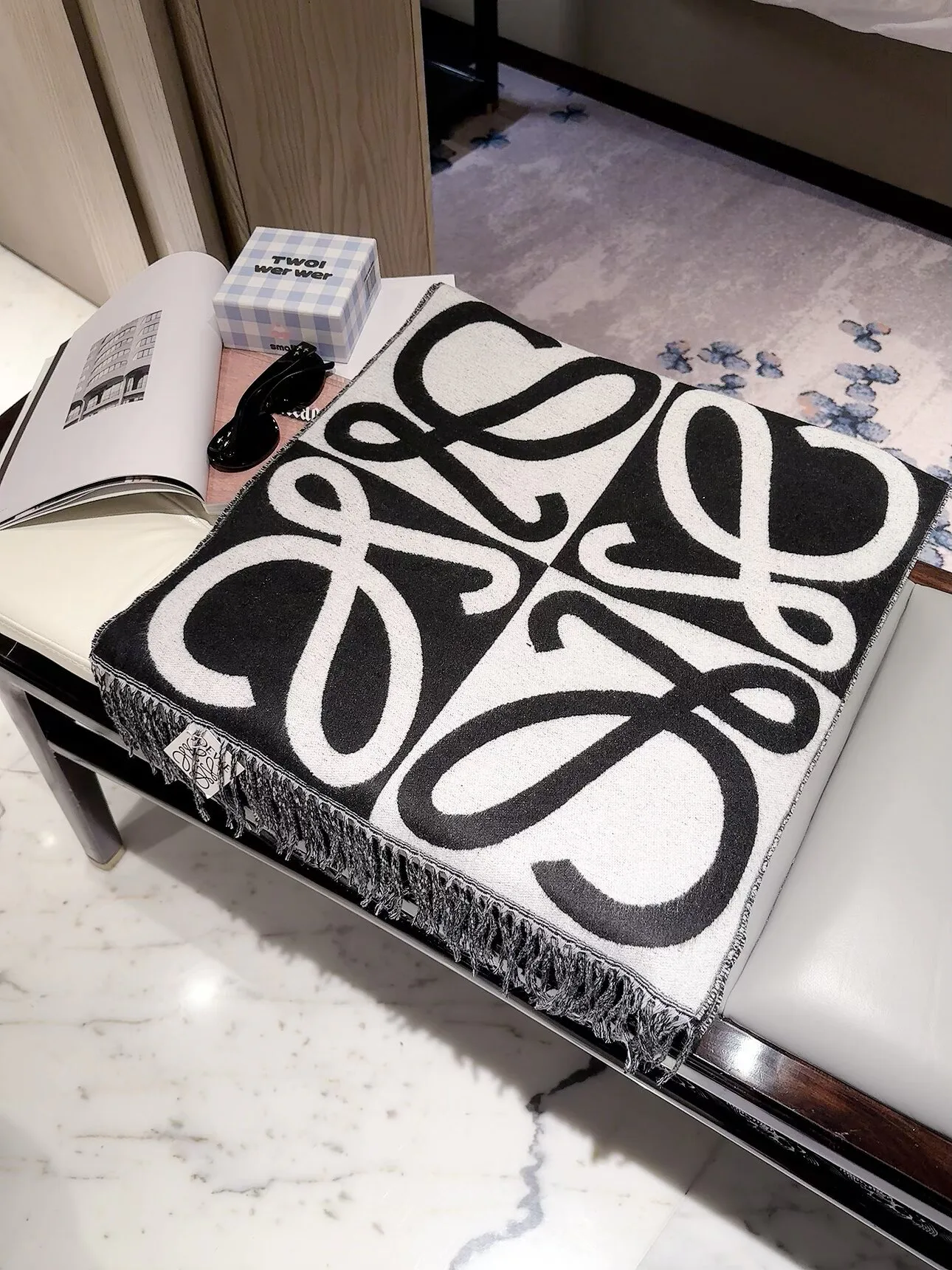 Шарфы Loewe 18377540