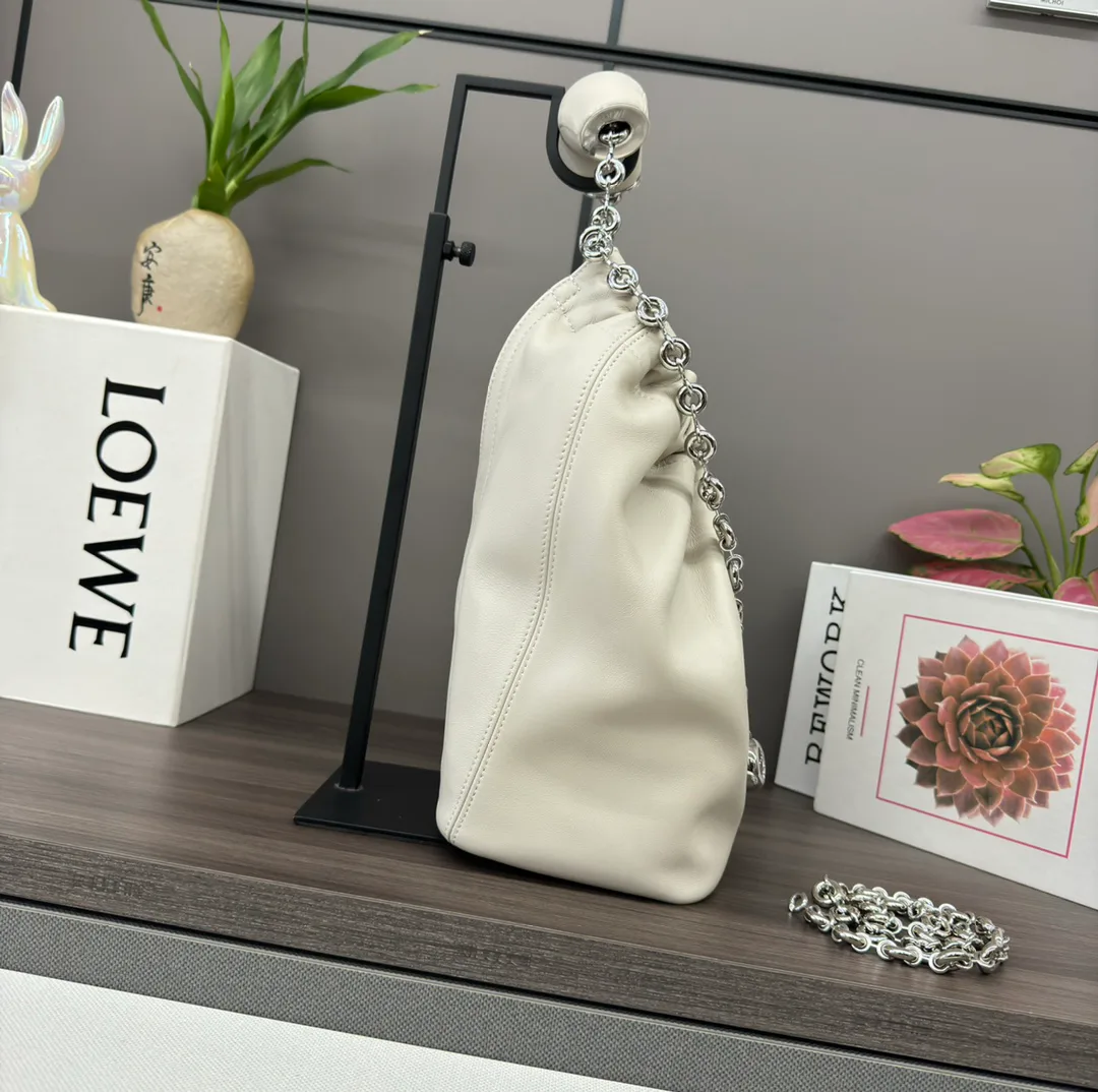 Классические Сумки Женские Loewe 12172495