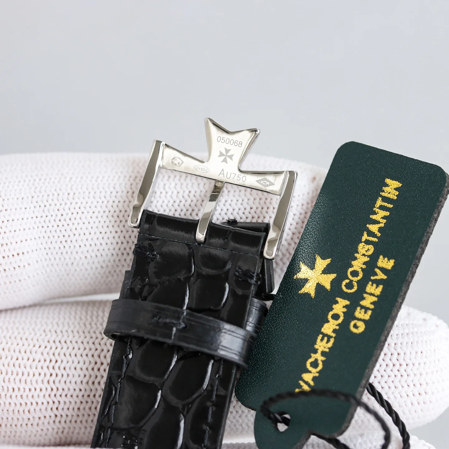 Часы Женские Vacheron Constantin 17933756