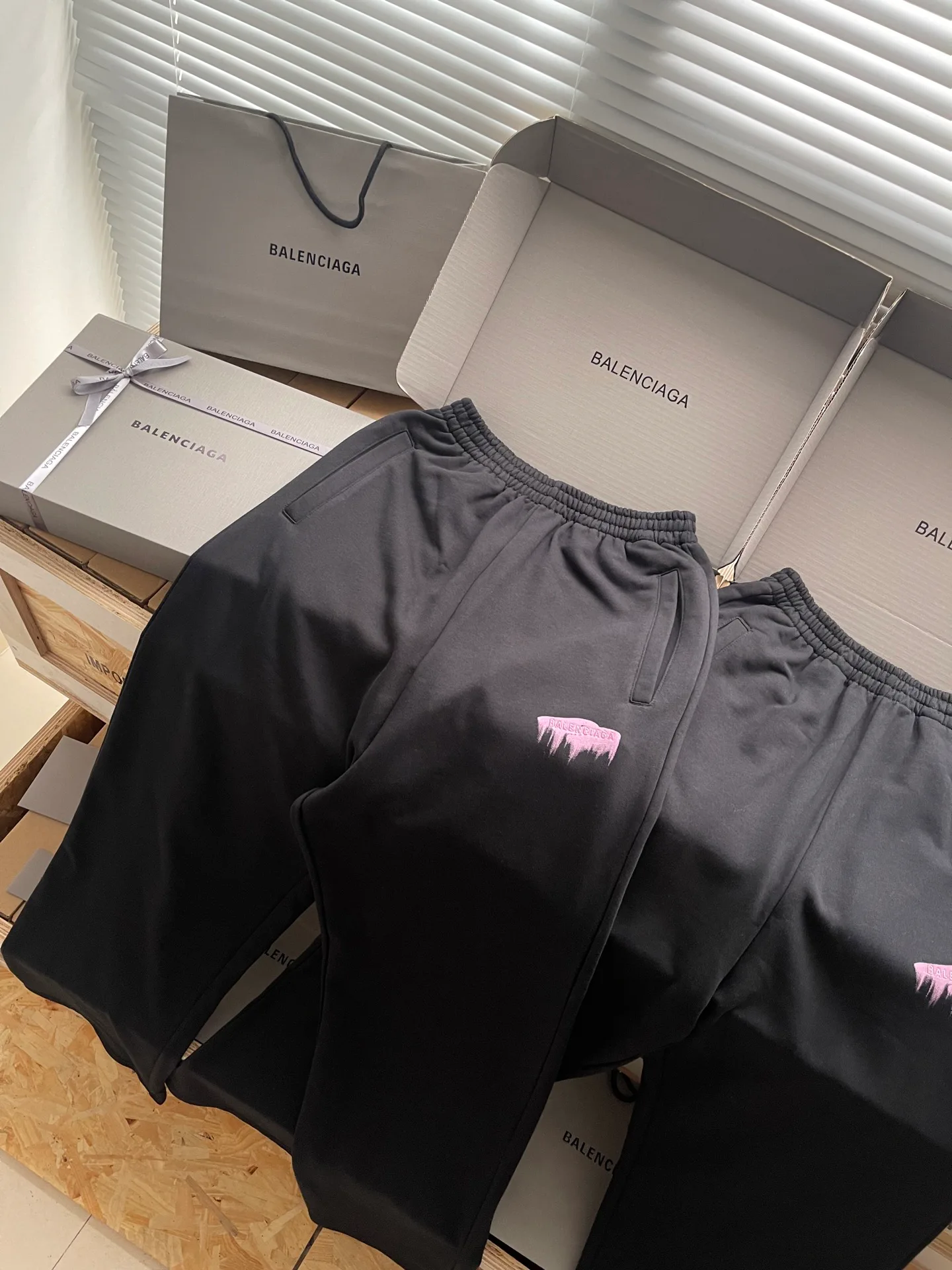 Брюки Мужские Balenciaga 11968450