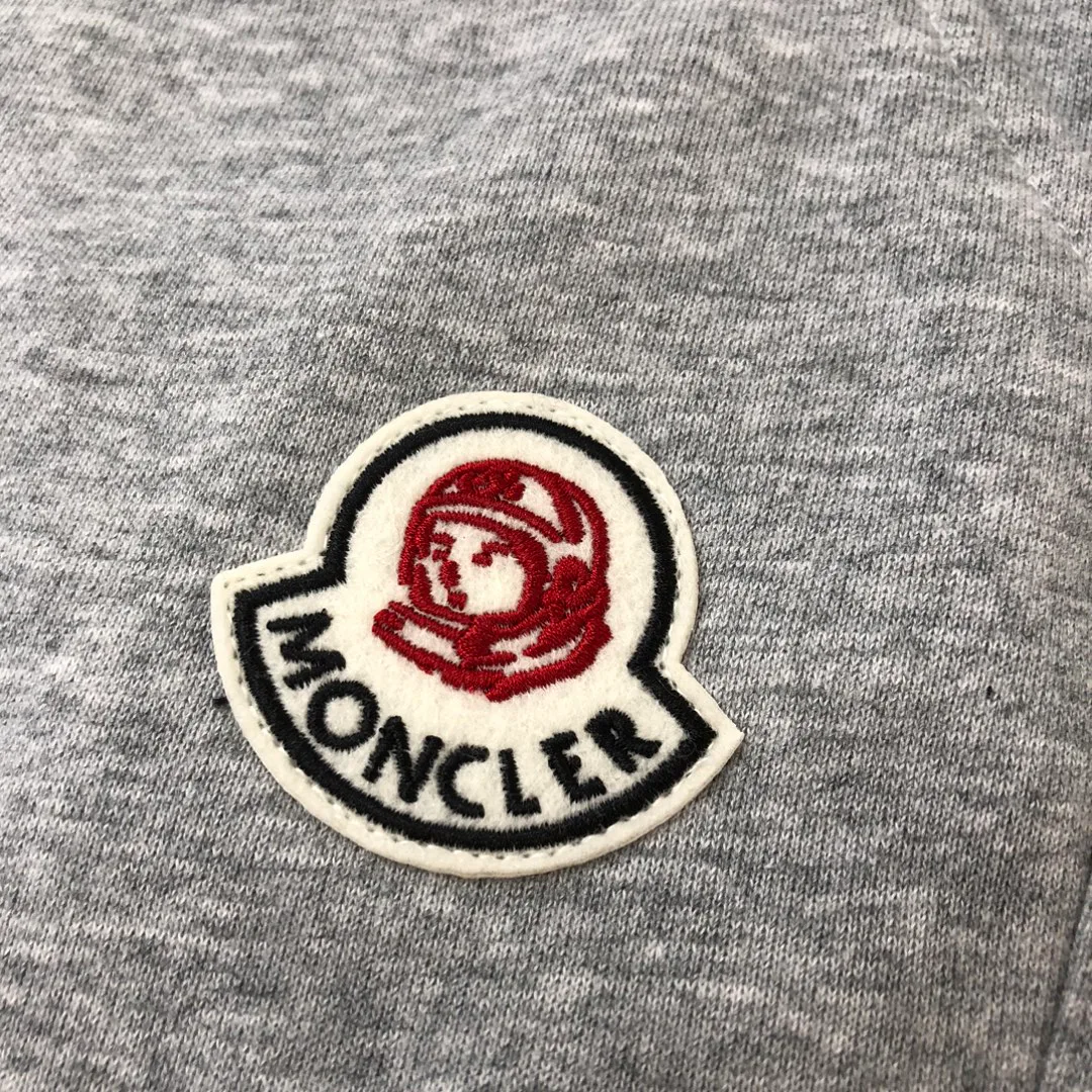 Шорты Женские Moncler 11615940