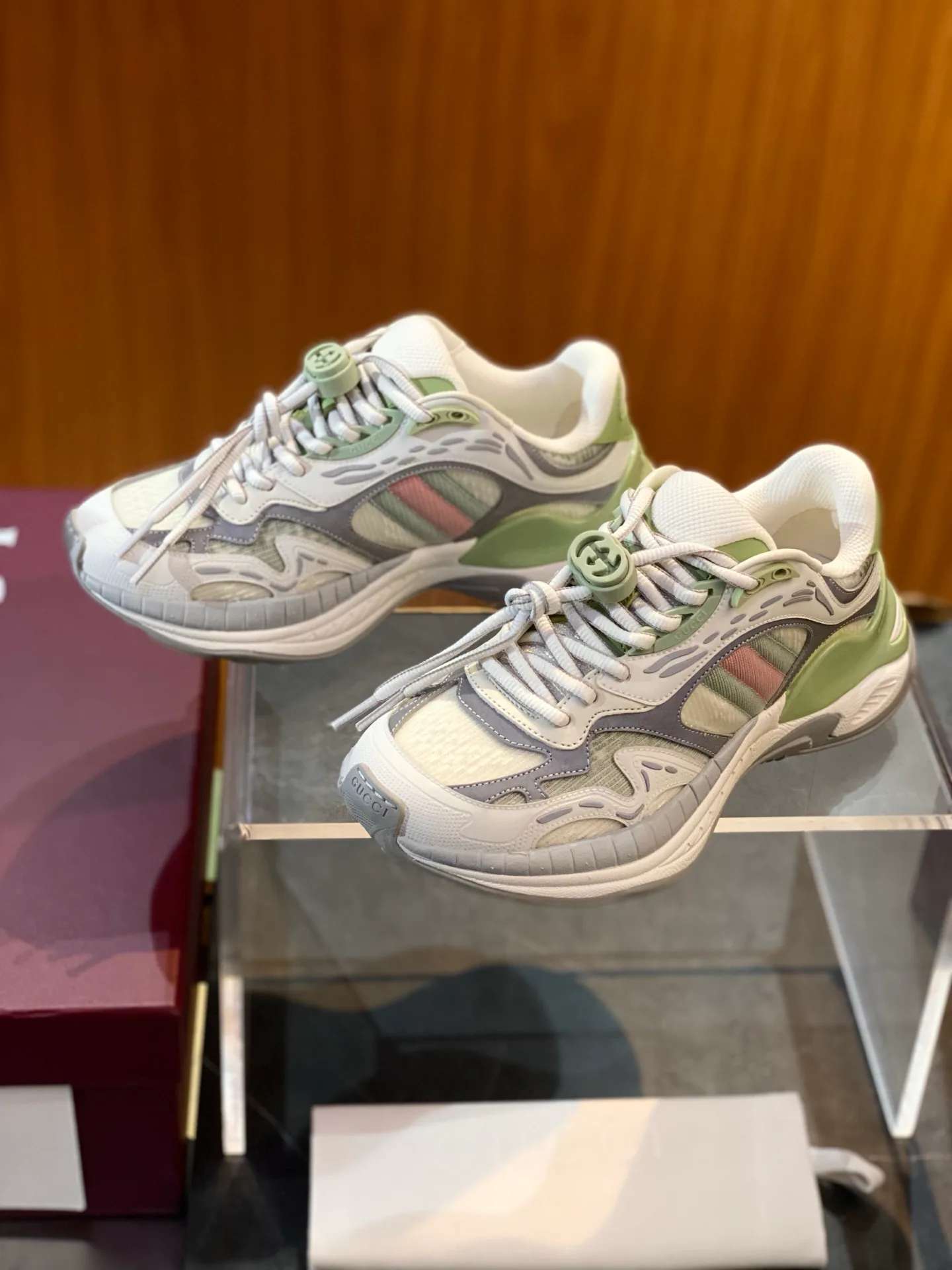 Кроссовки Женские Gucci 69986