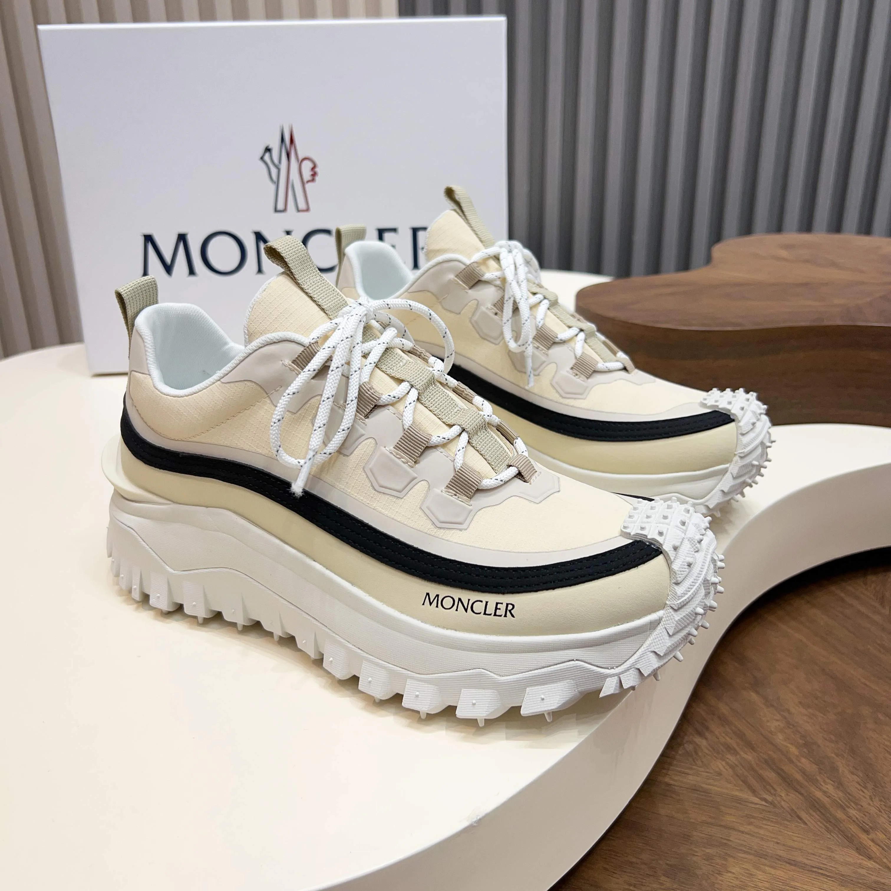 Кроссовки Мужские Moncler 11702577