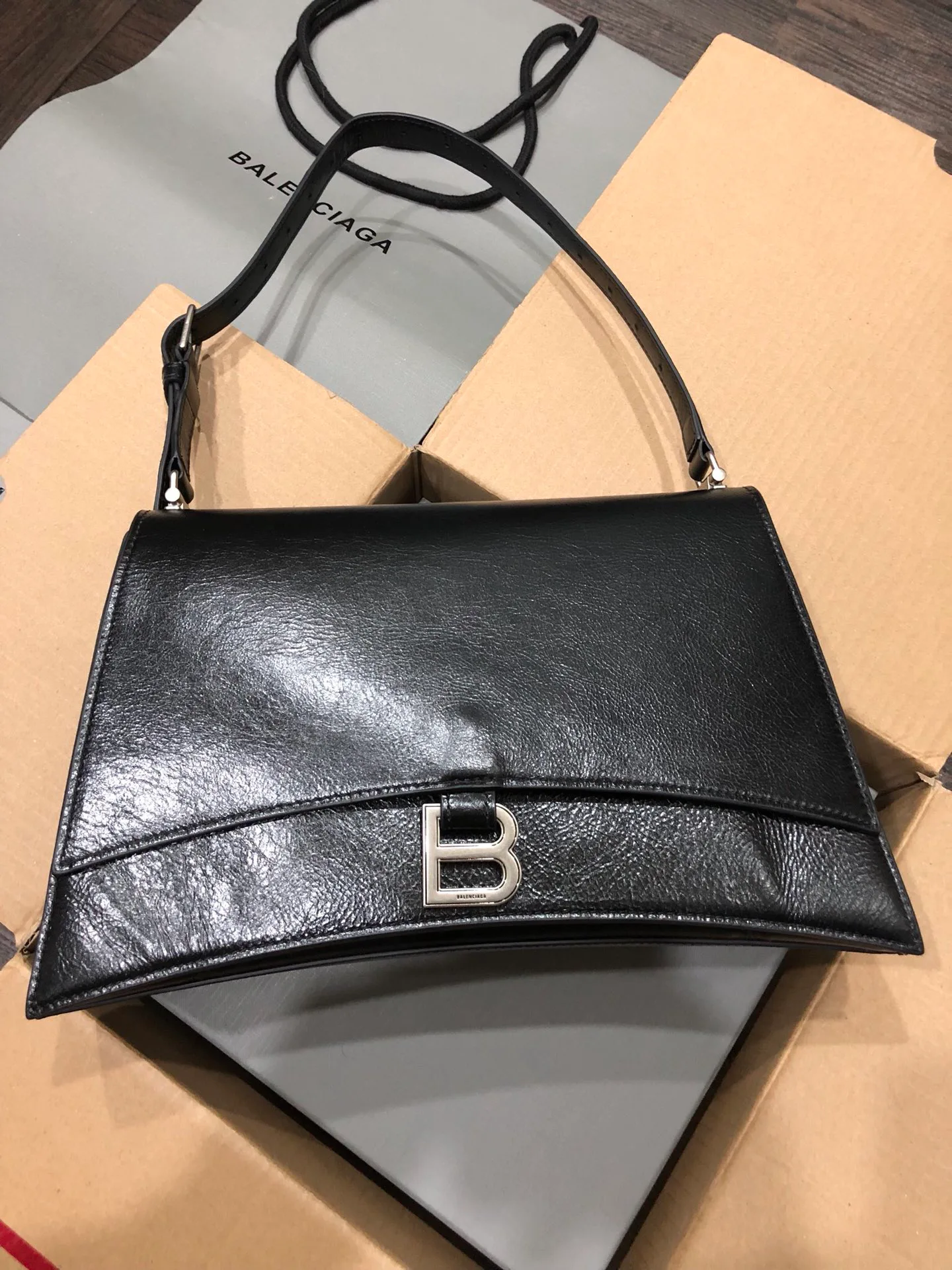 Сумки На Ремне Женские Balenciaga 90204