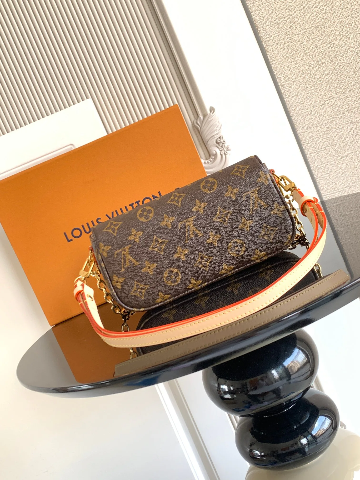 Сумки На Ремне Женские Louis Vuitton 249358