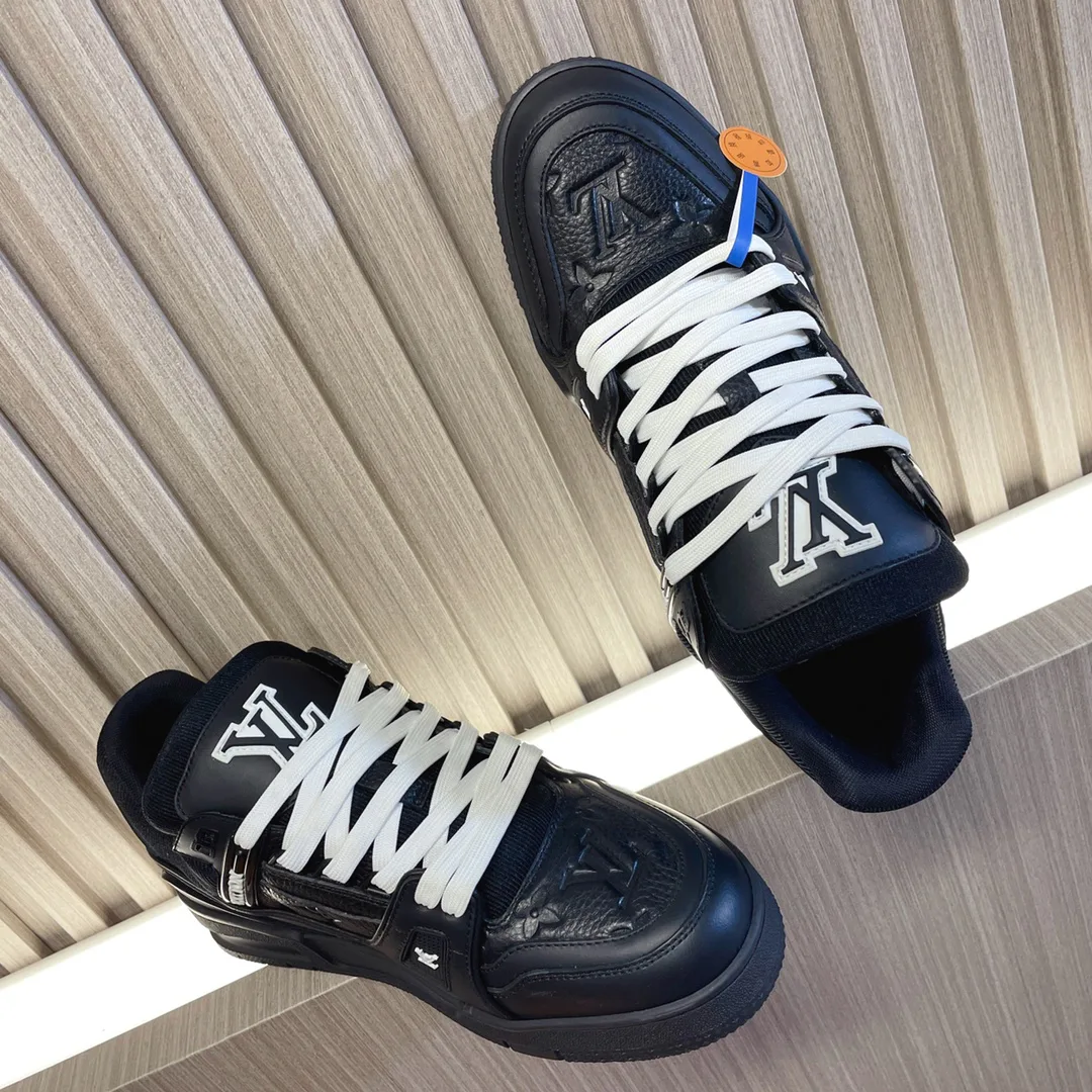 Кроссовки Женские Louis Vuitton 16205