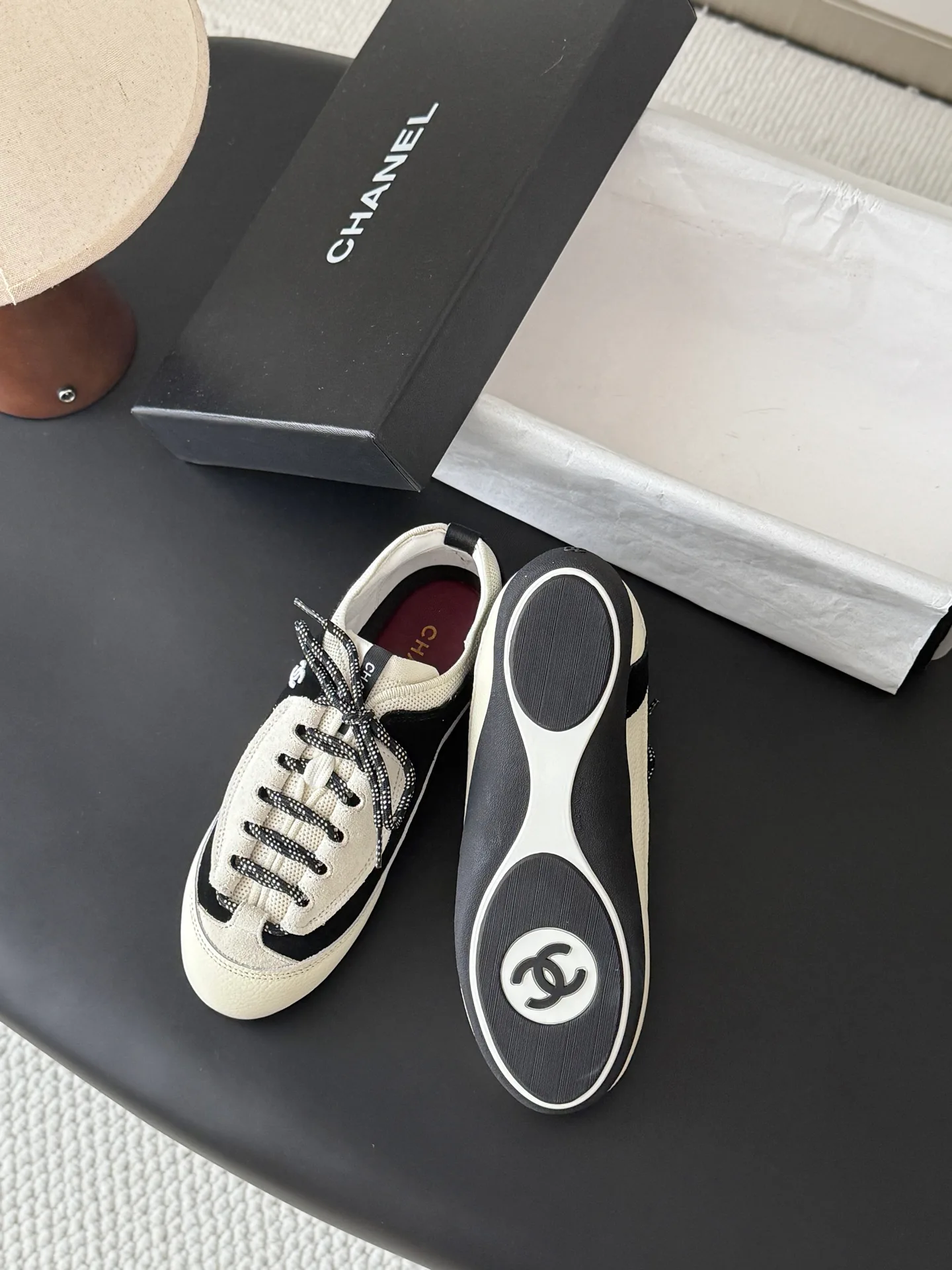 Кроссовки Женские Chanel 17360577