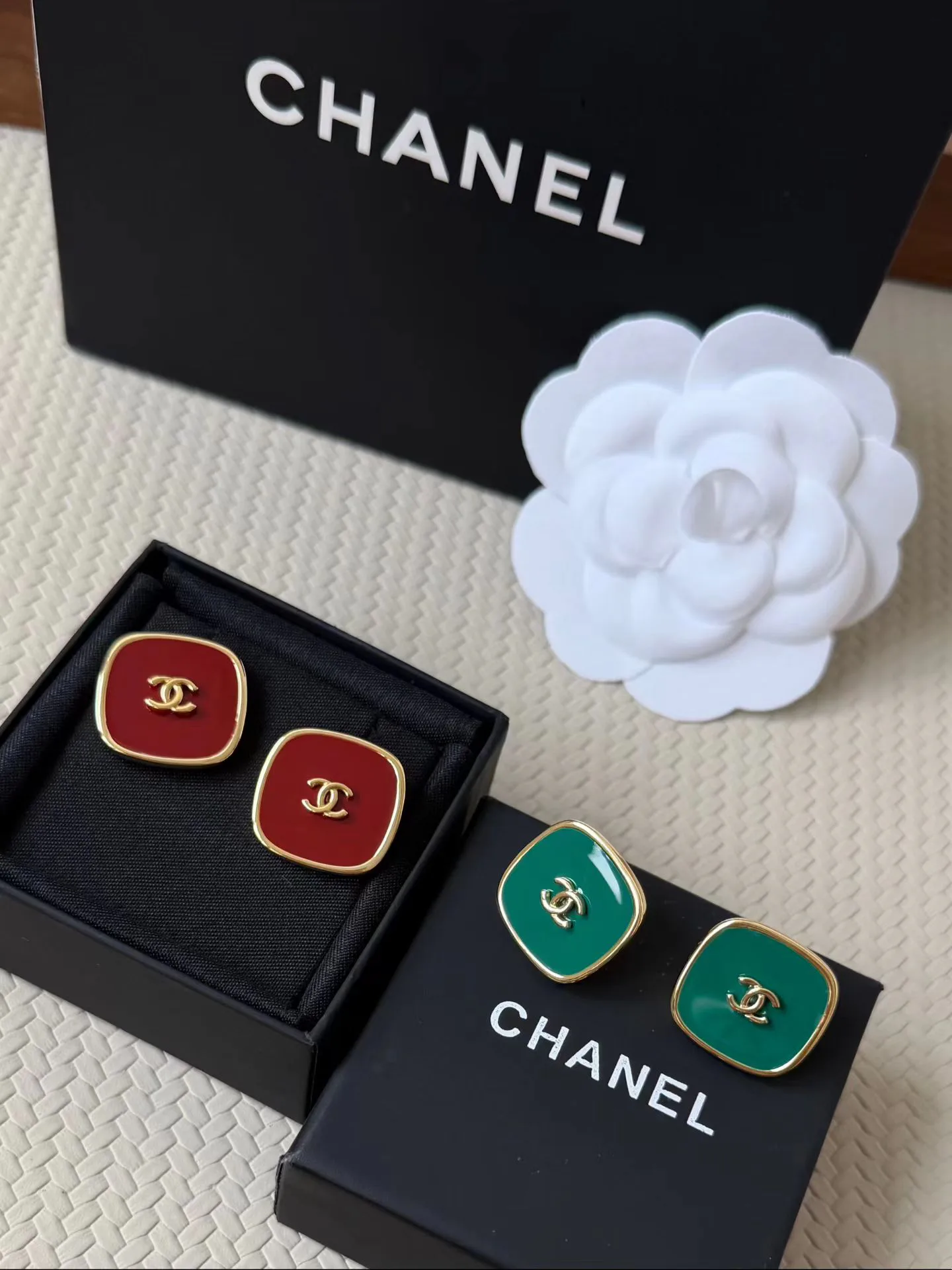 Бижутерия Chanel 18123151