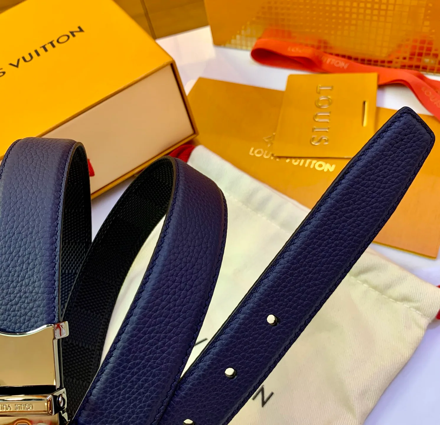 Ремни Louis Vuitton 17638908