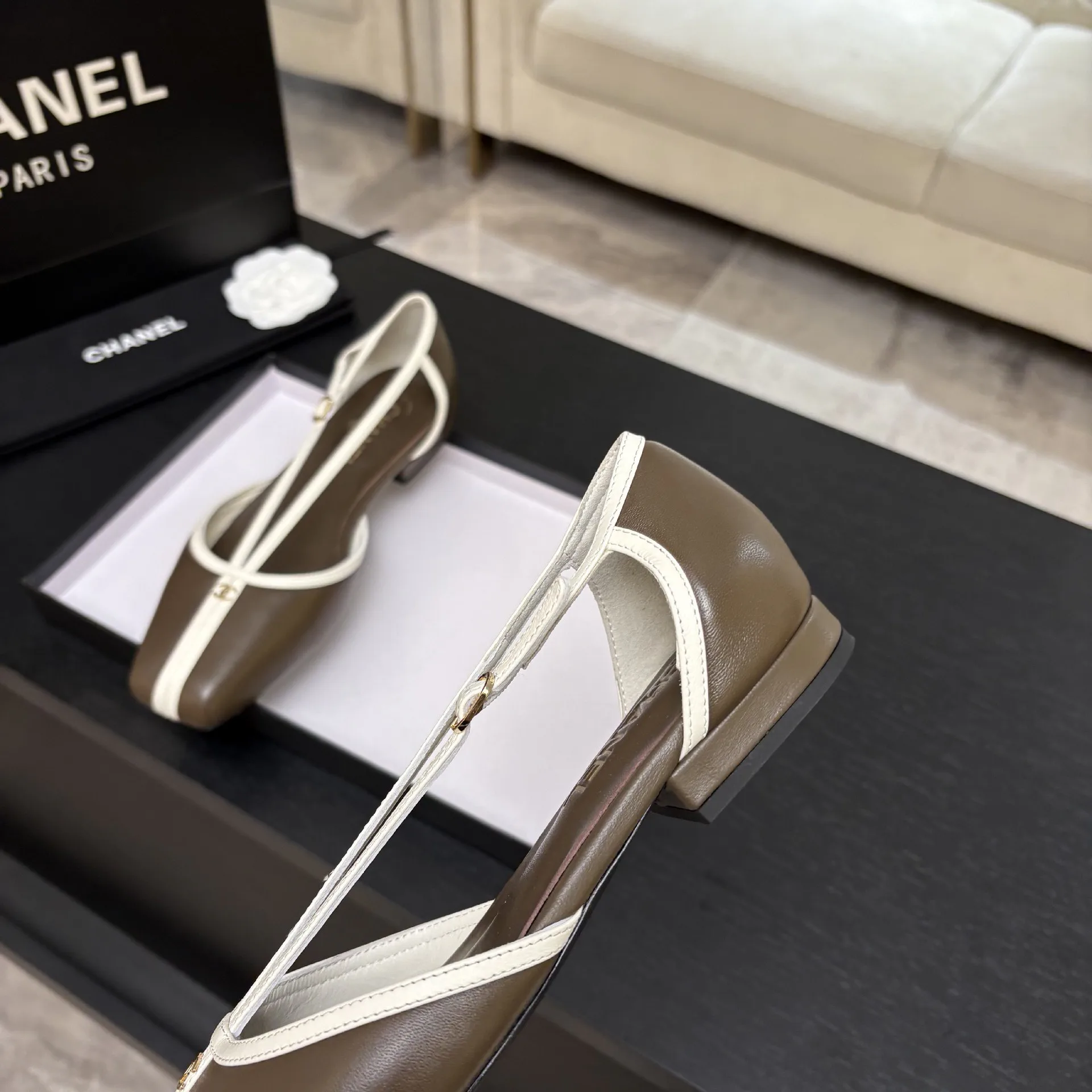 Босоножки Женские Chanel 19554670