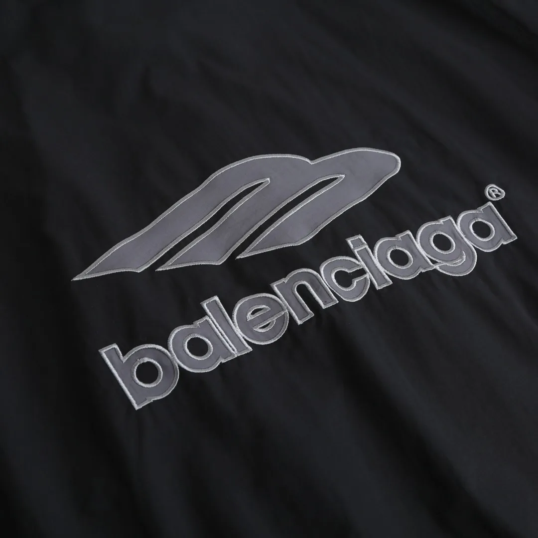 Куртки И Пуховики Женские Balenciaga 1817115