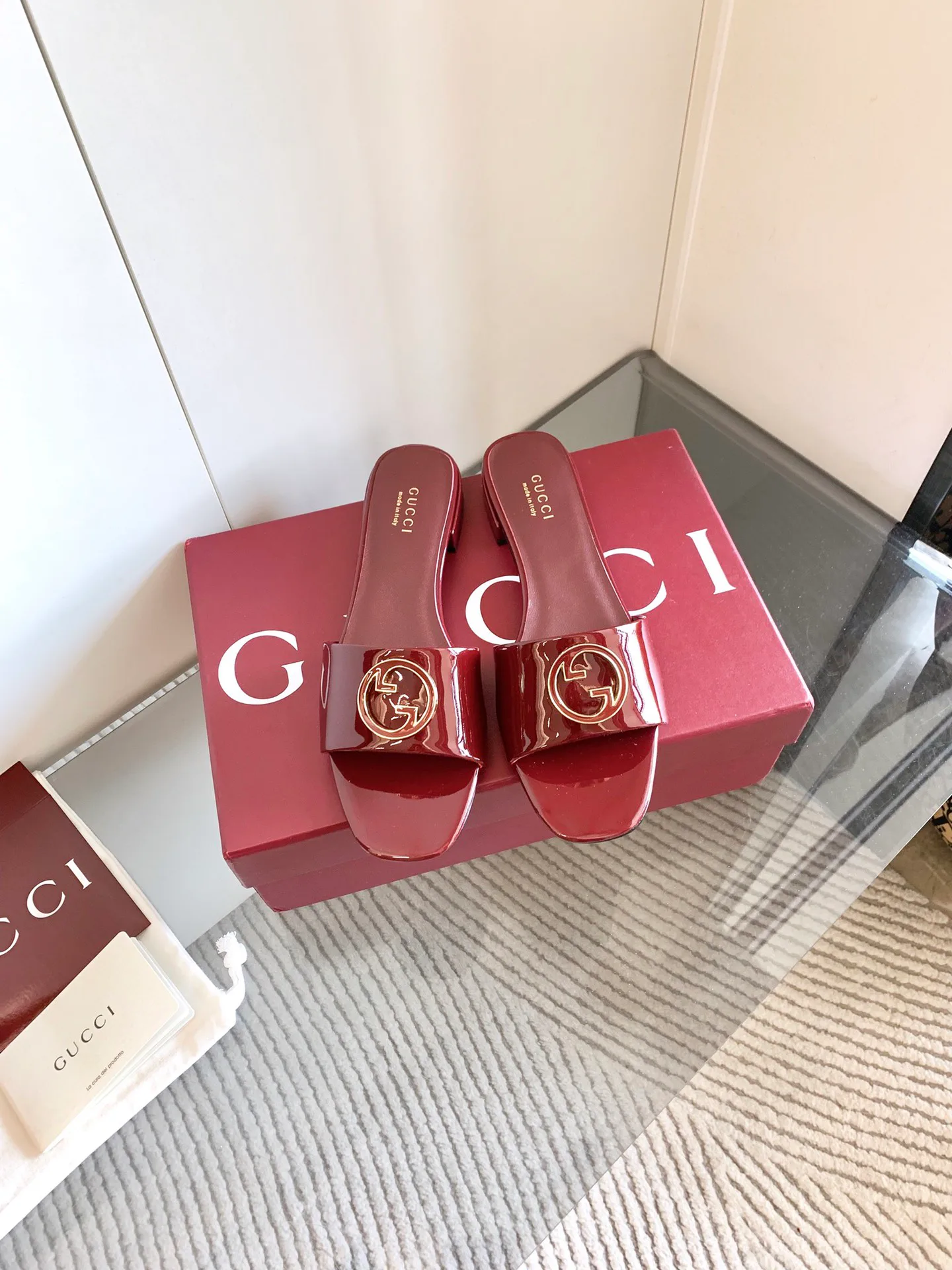 Шлепанцы Женские Gucci 12699562