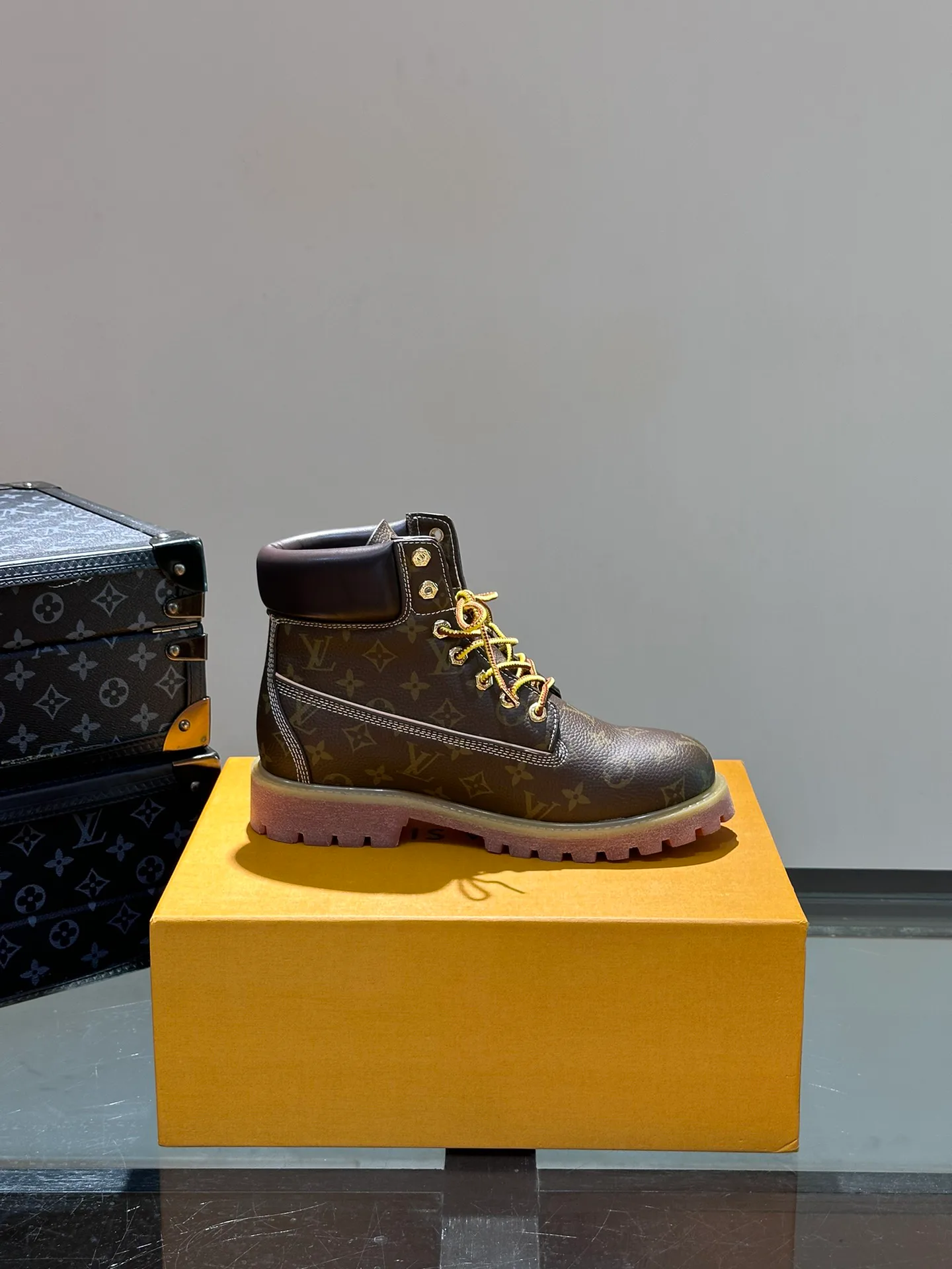 Ботинки Мужские Louis Vuitton 17955336
