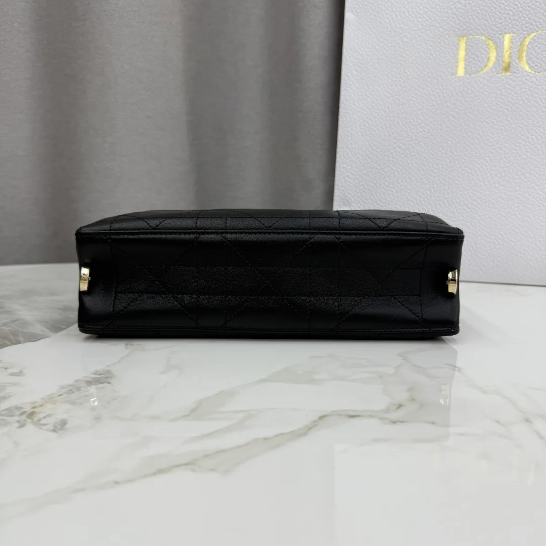 Классические Сумки Женские Christian Dior 11905838