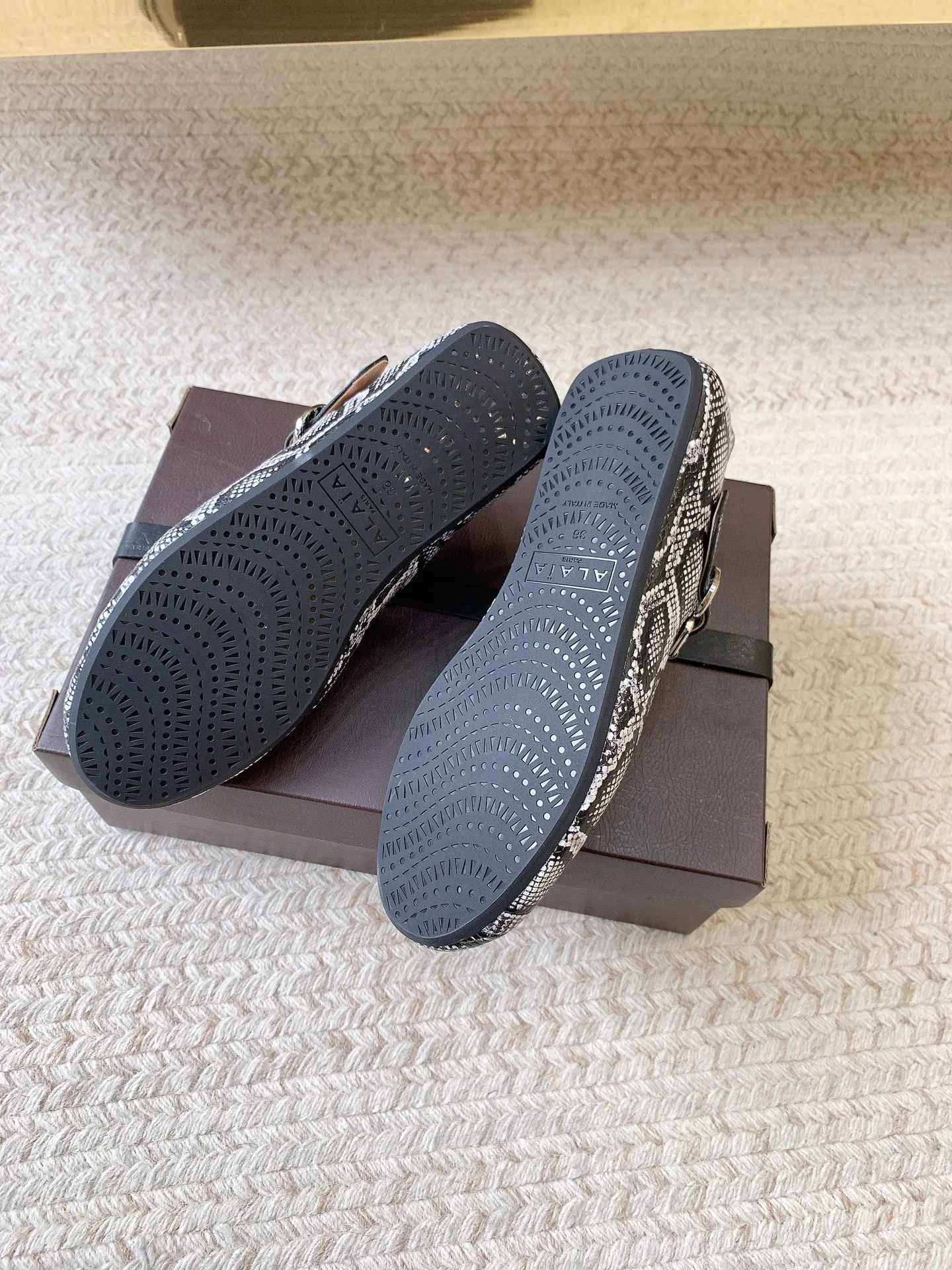 Балетки Женские Alaia 19338273