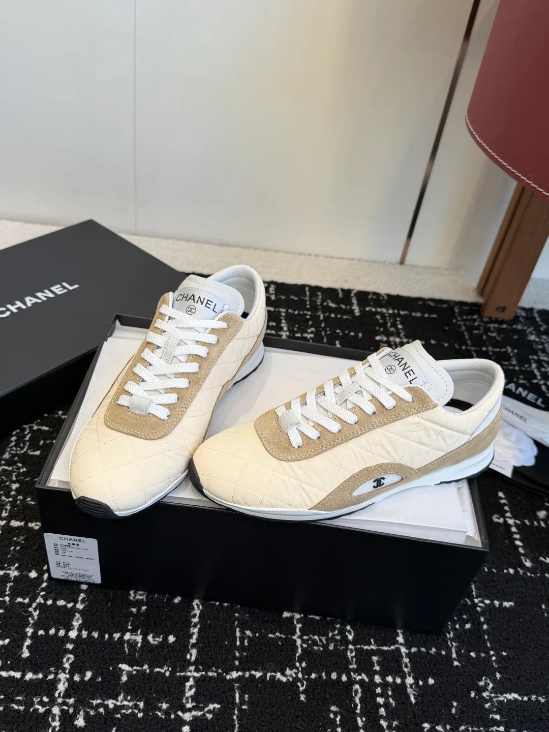 Кроссовки Женские Chanel 11213682