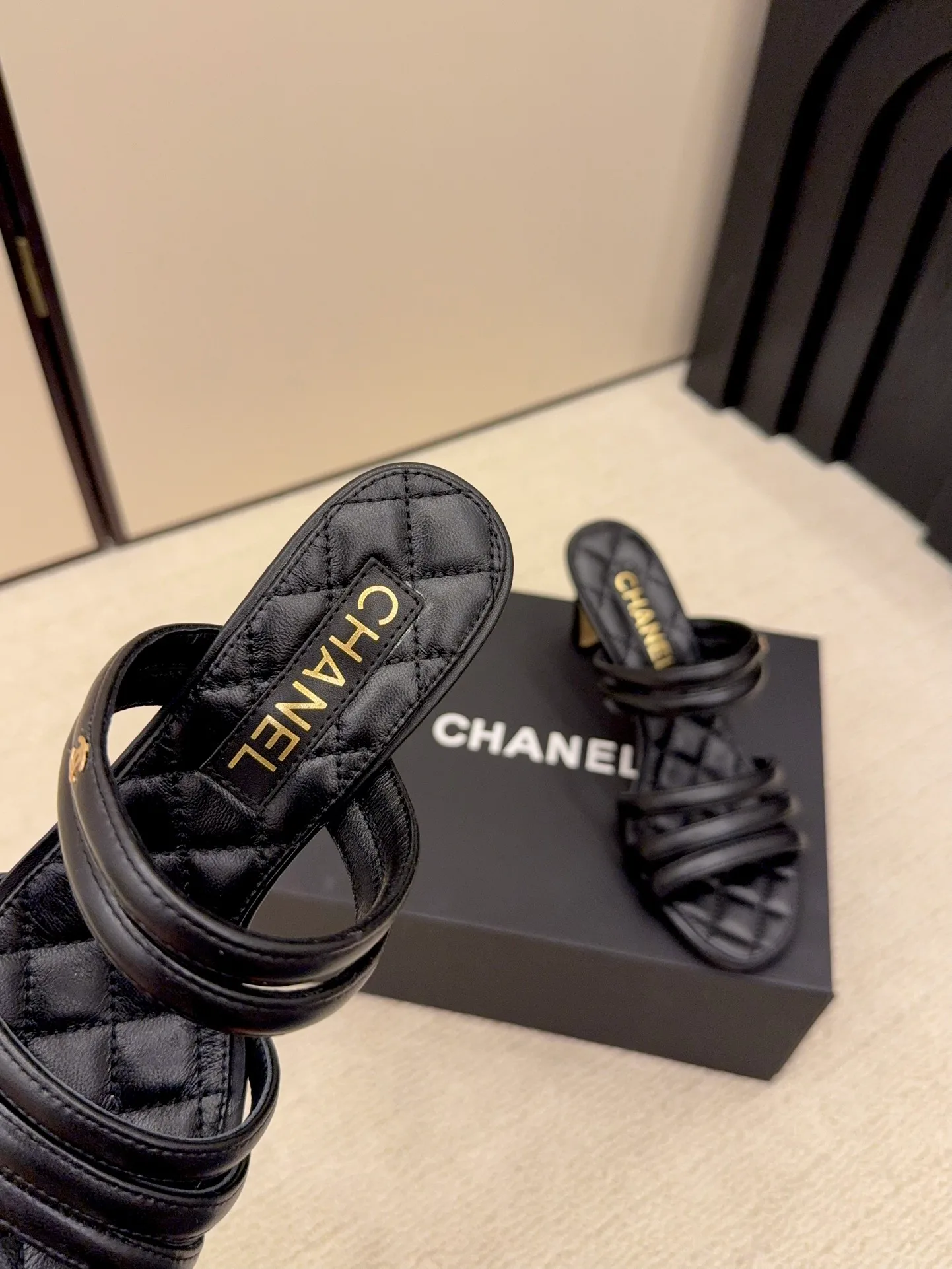 Босоножки Женские Chanel 453707