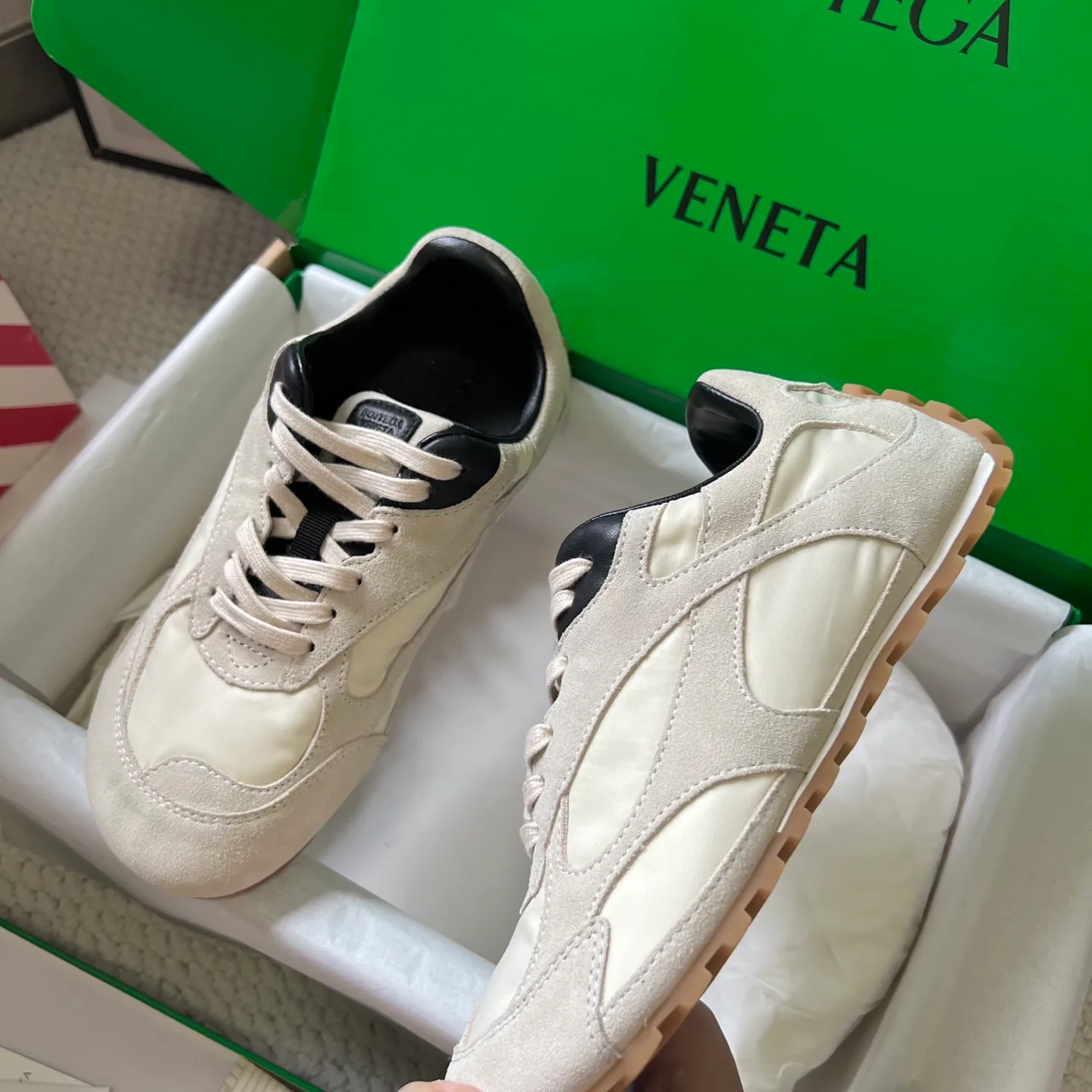 Кроссовки Женские Bottega Veneta 11565975