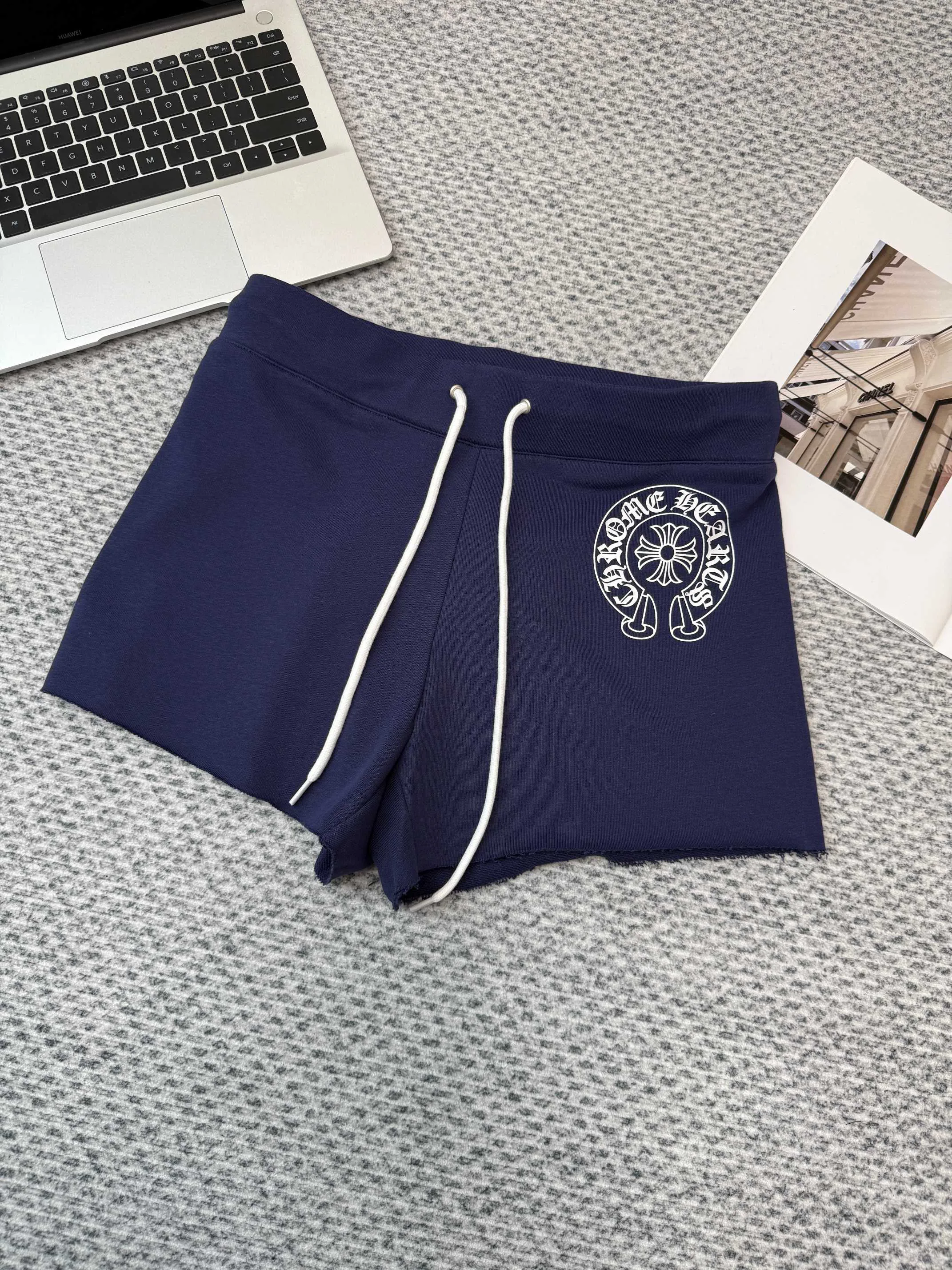 Шорты Женские Chrome Hearts 13425743