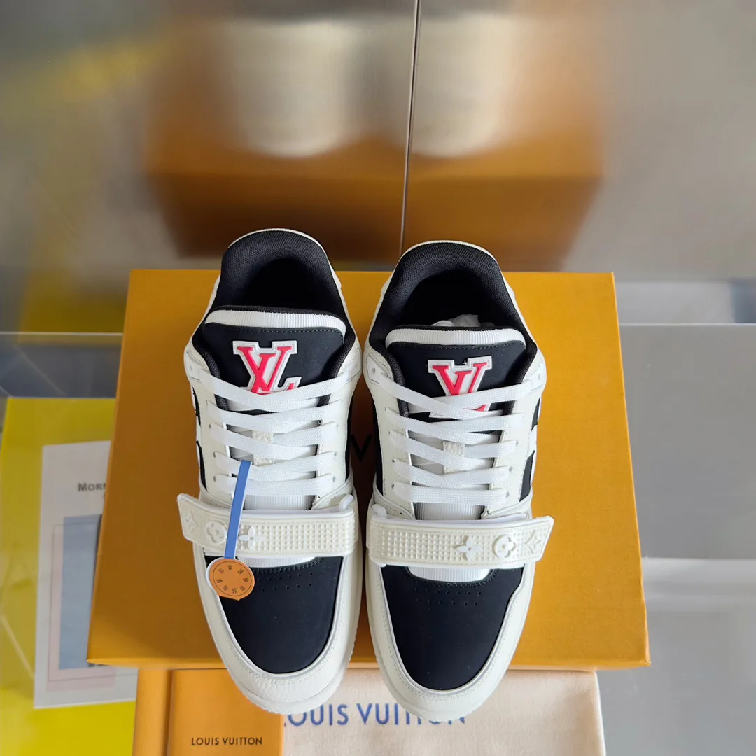 Кроссовки Женские Louis Vuitton 8919