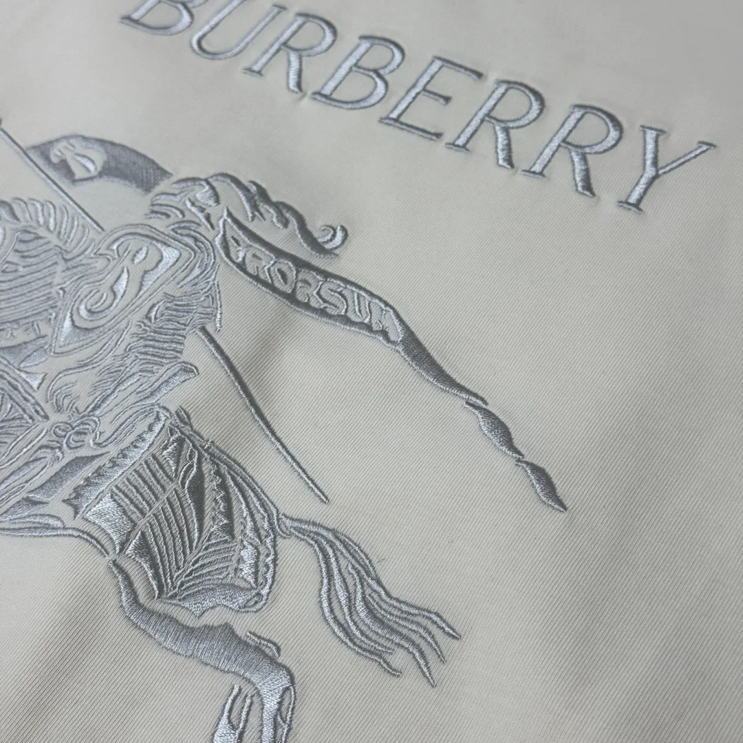 Футболки Женские Burberry 11829360