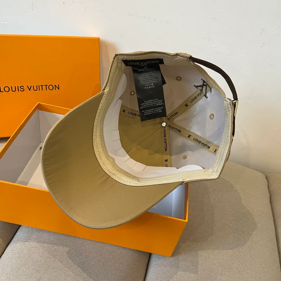 Головные Уборы Louis Vuitton 9679814