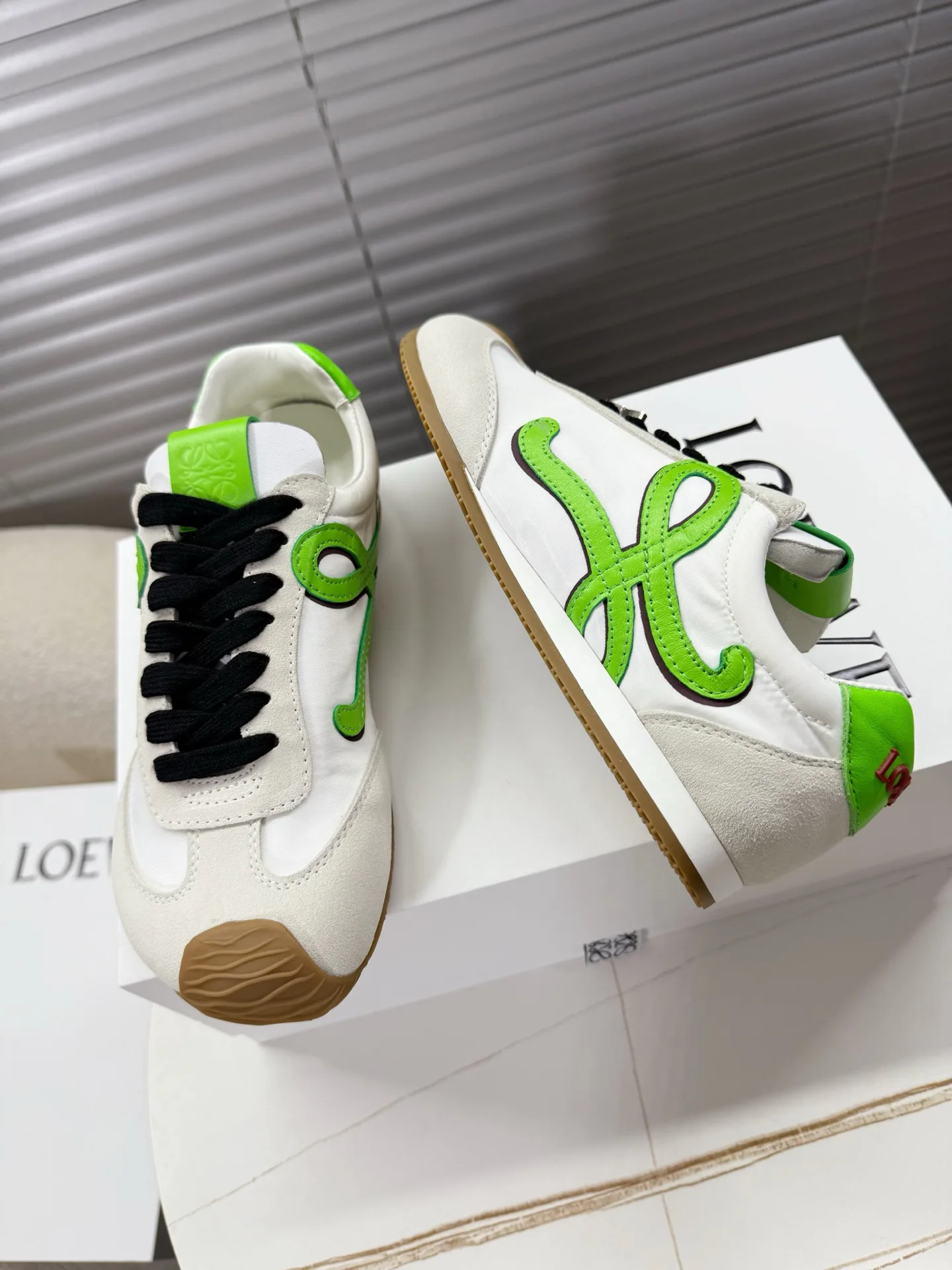 Кроссовки Женские Loewe 4019909