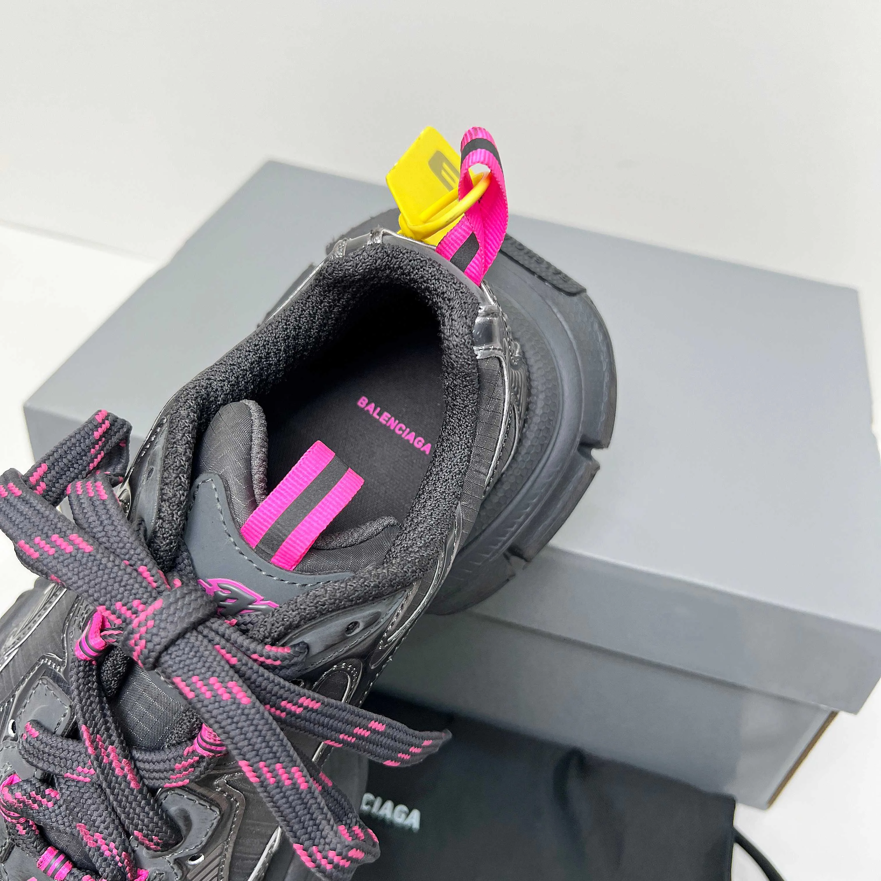 Кроссовки Женские Balenciaga 6062627