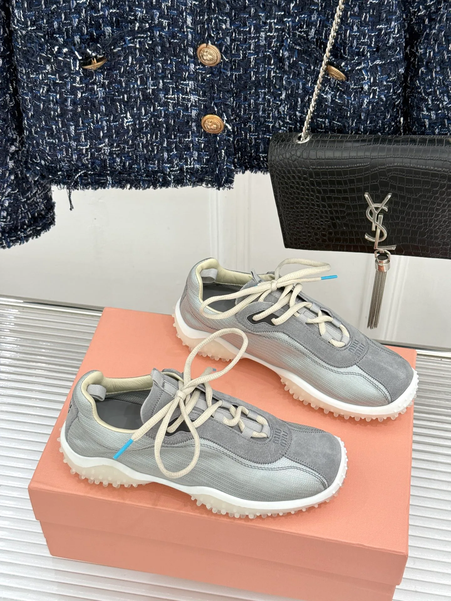 Кроссовки Женские Miu Miu 17597001