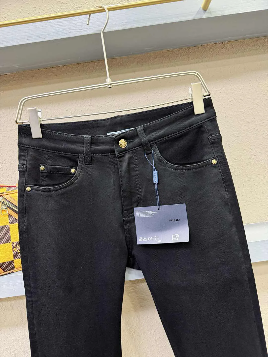 Джинсы Женские Prada 10186872