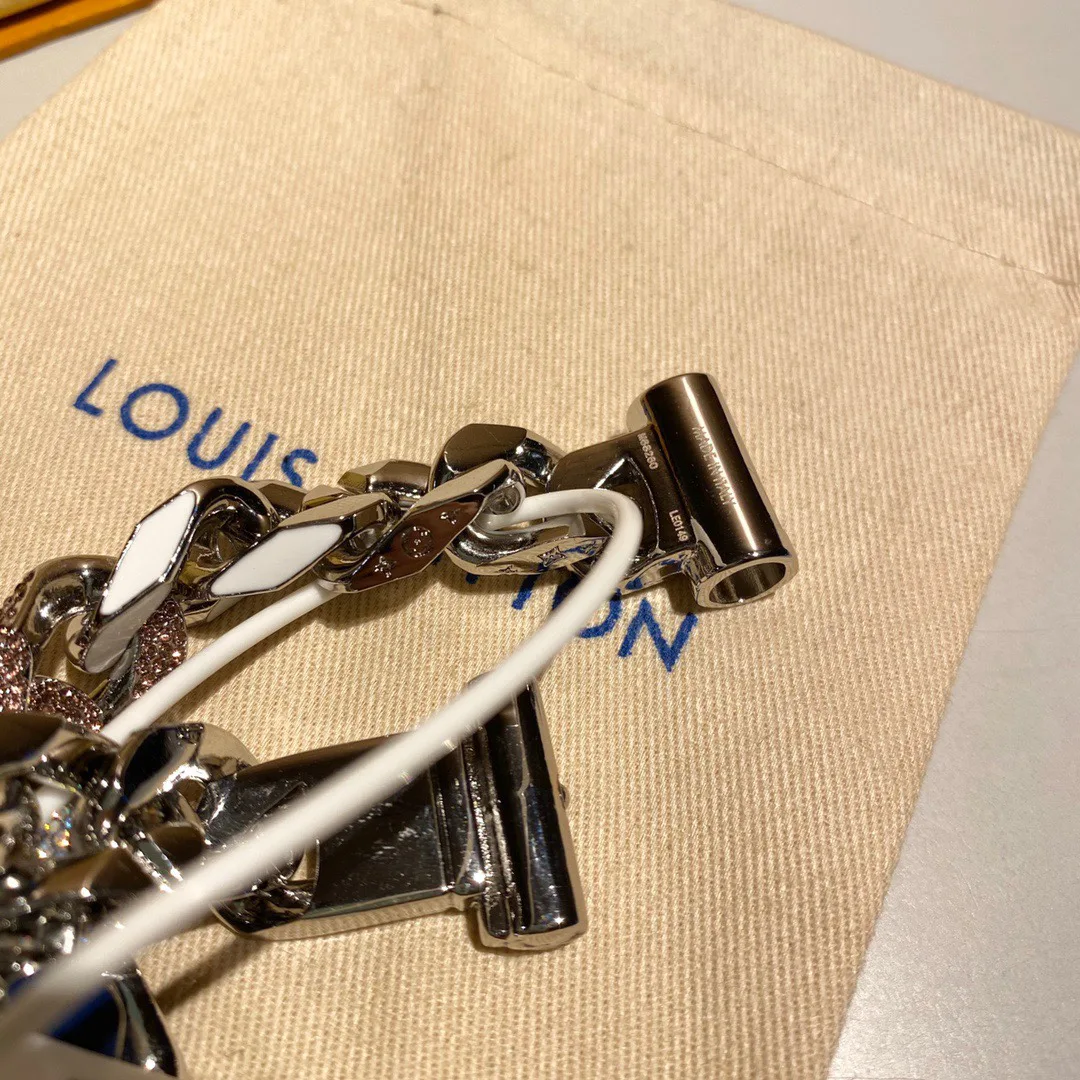 Бижутерия Louis Vuitton 693502
