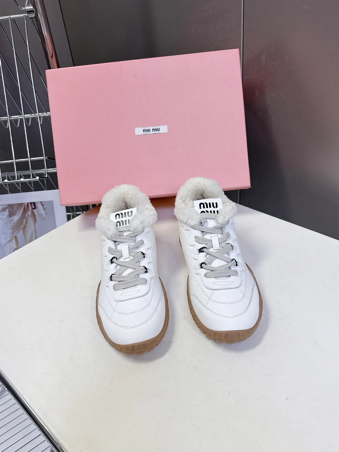 Кроссовки Женские Miu Miu 244012