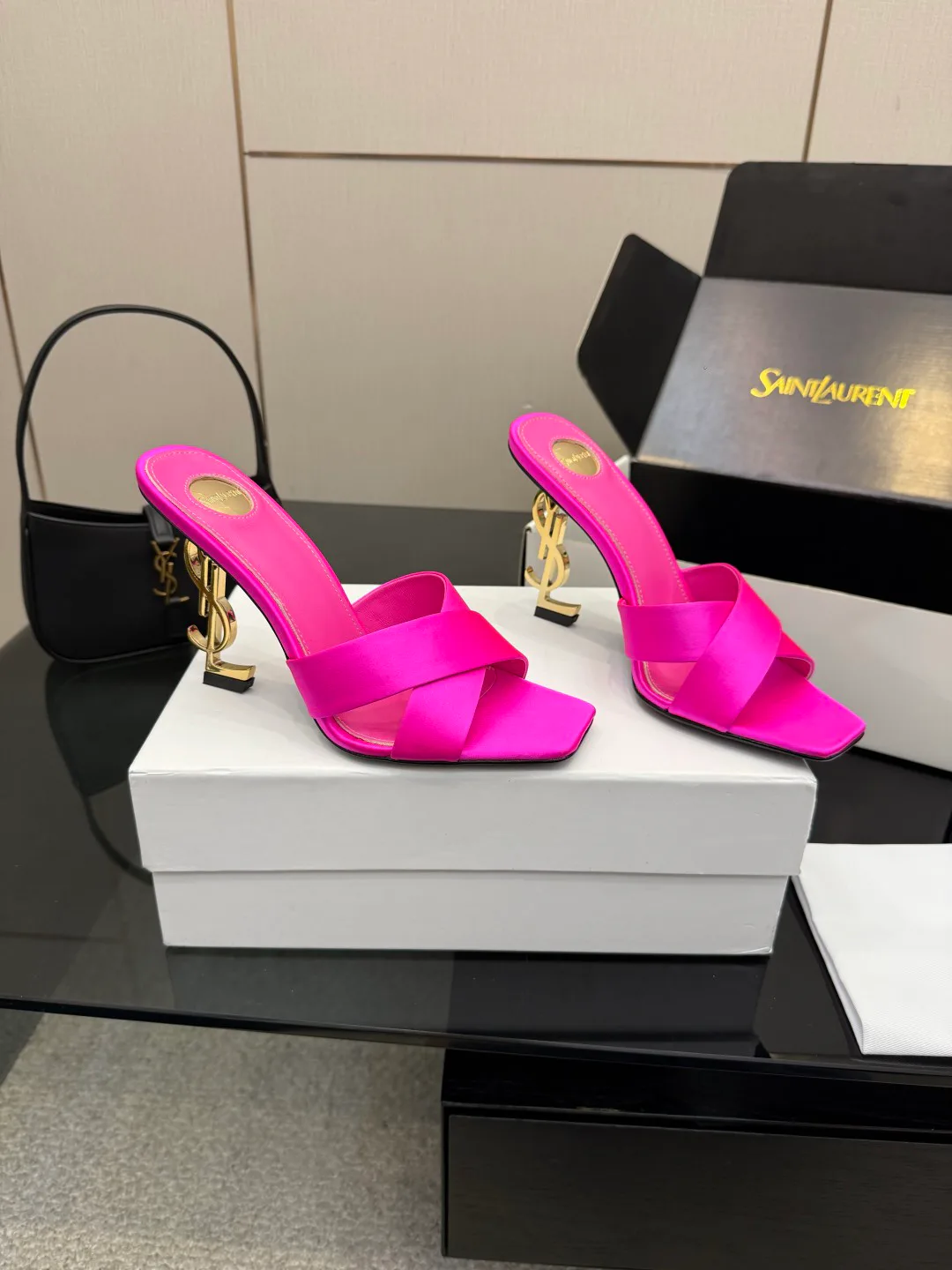 Босоножки Женские Saint Laurent 11336490