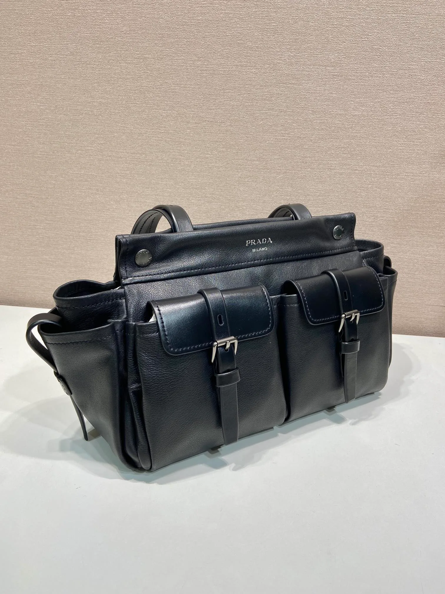Классические Сумки Женские Prada 11886395